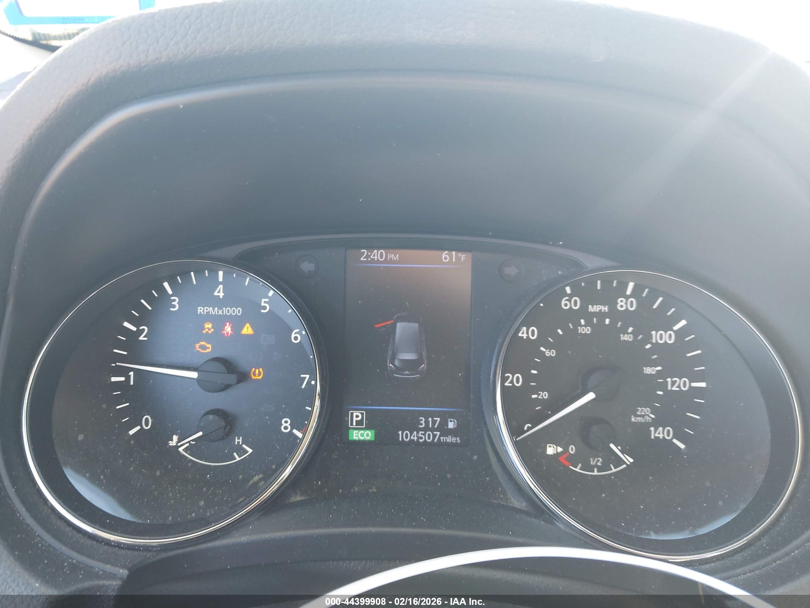 NISSAN ROGUE image 7