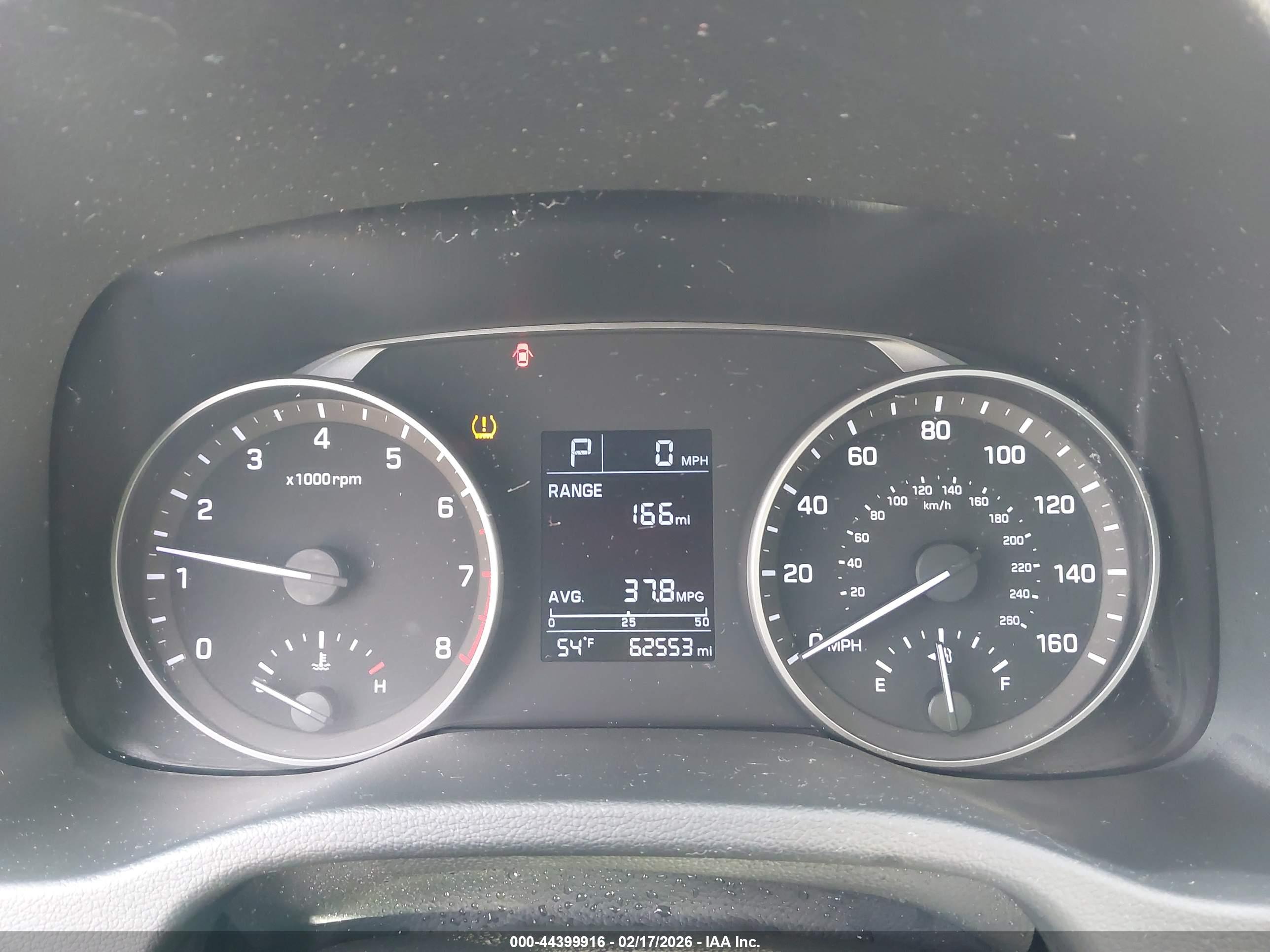 HYUNDAI ELANTRA image 7