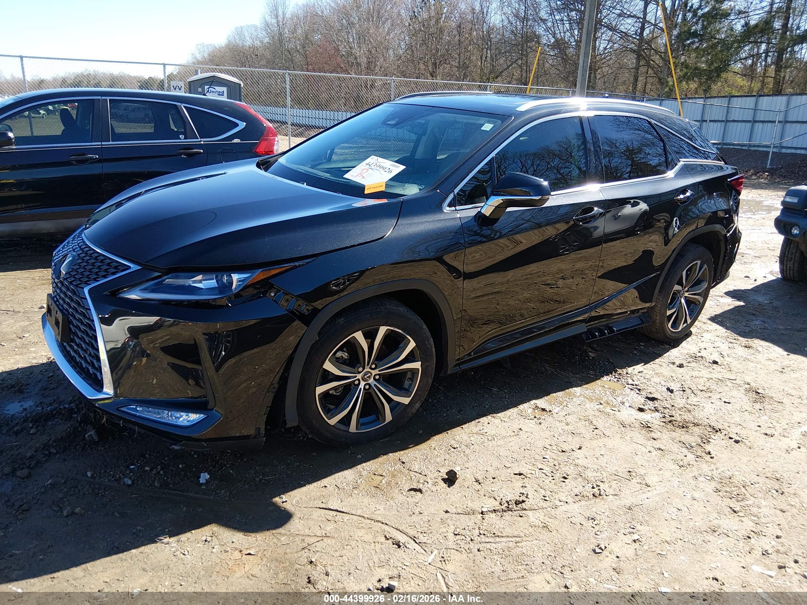 LEXUS RX image 2