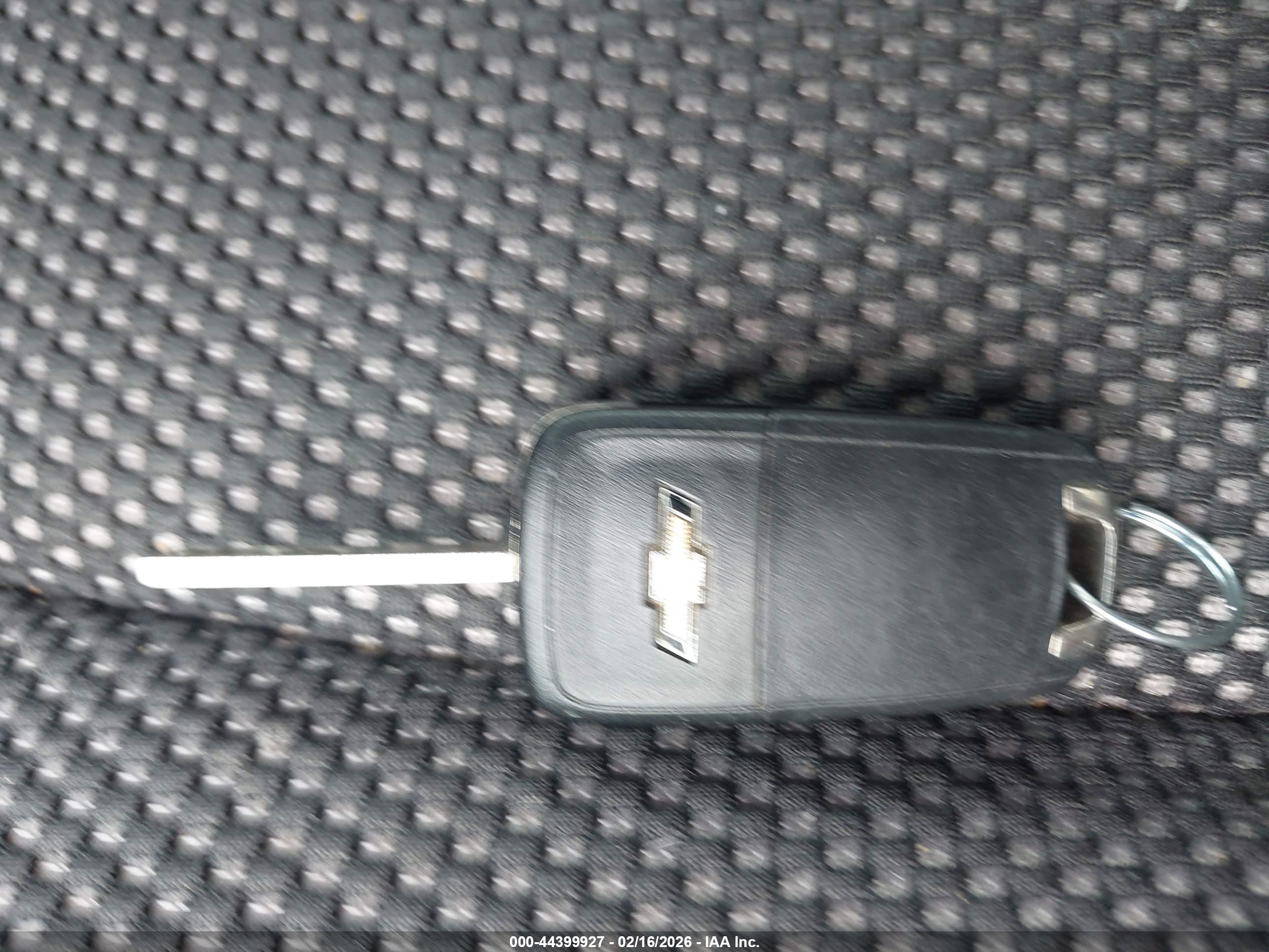 CHEVROLET EQUINOX image 11