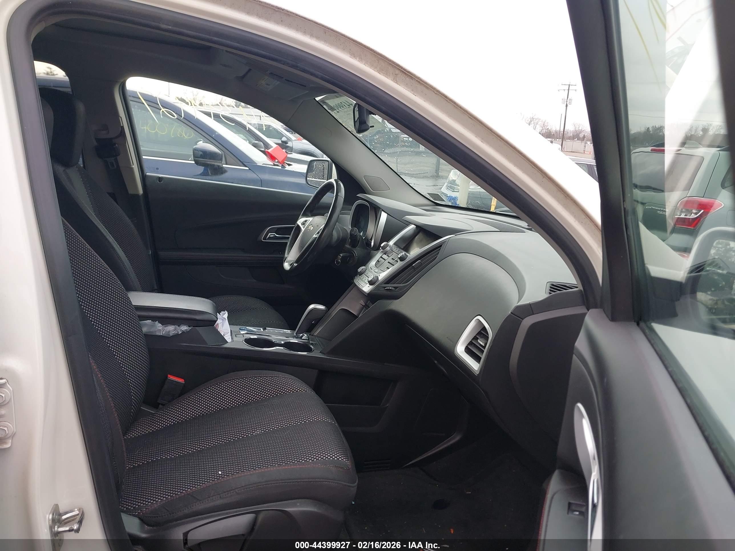 CHEVROLET EQUINOX image 5