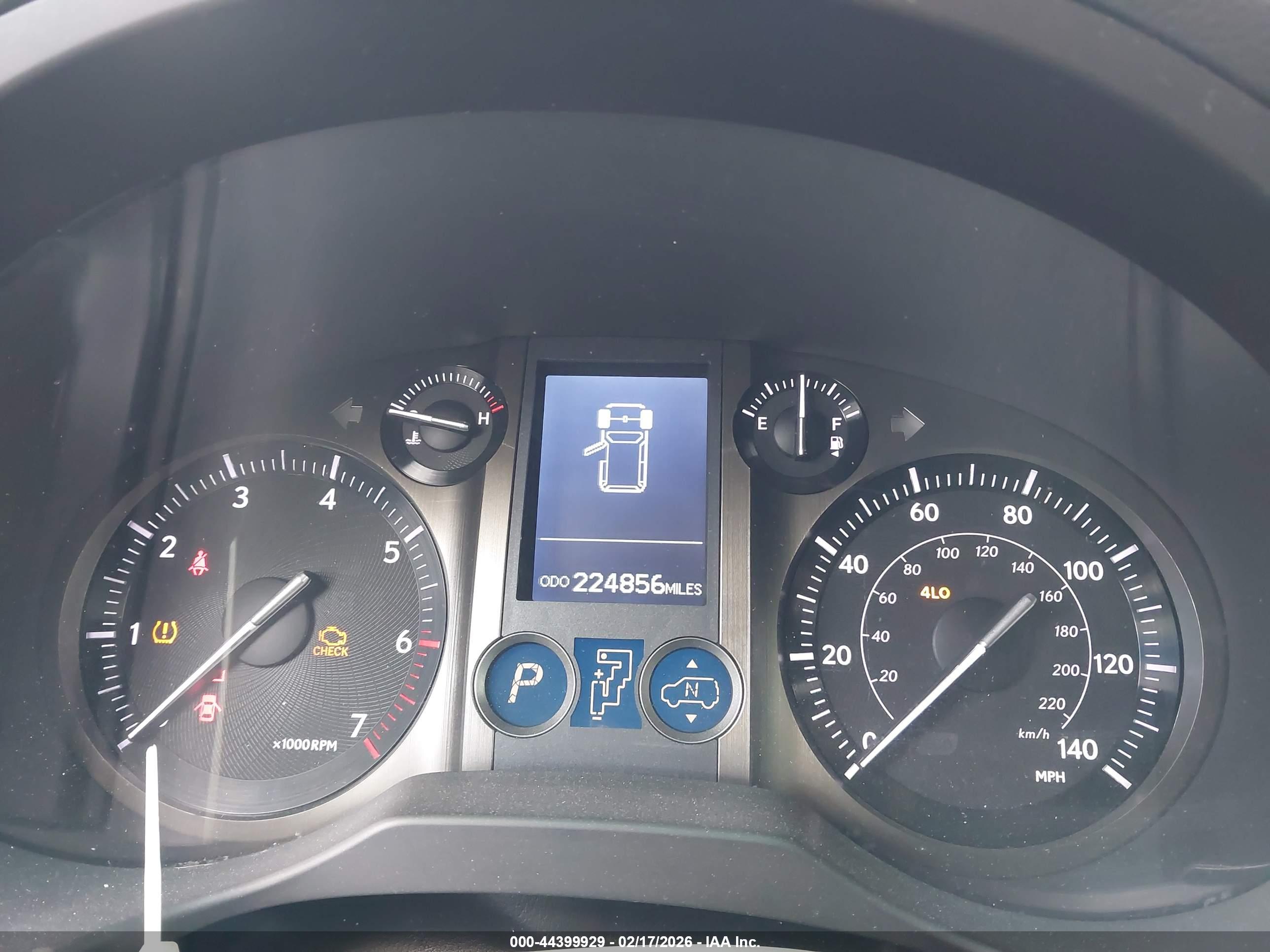 LEXUS GX image 7