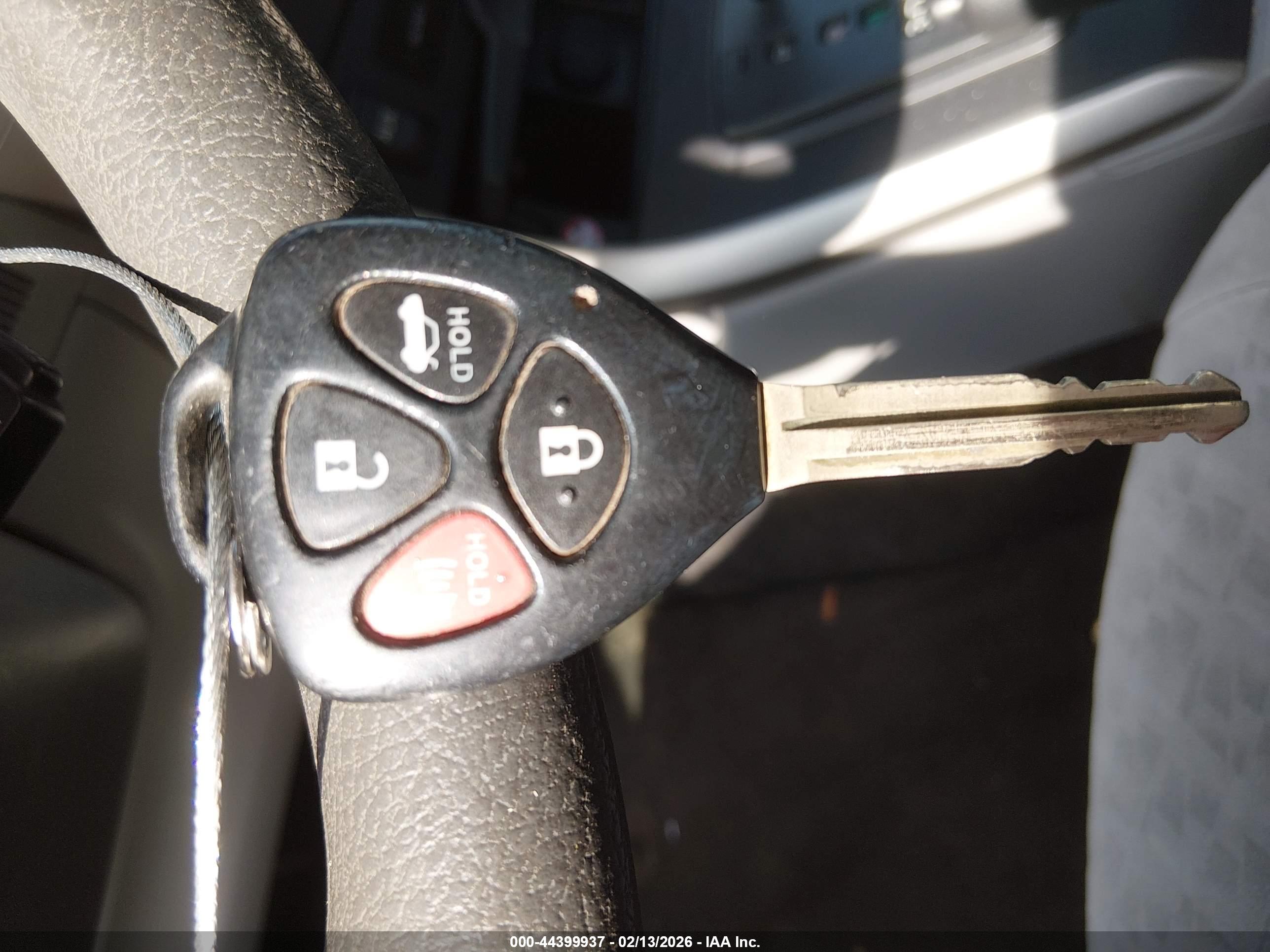 TOYOTA COROLLA image 11