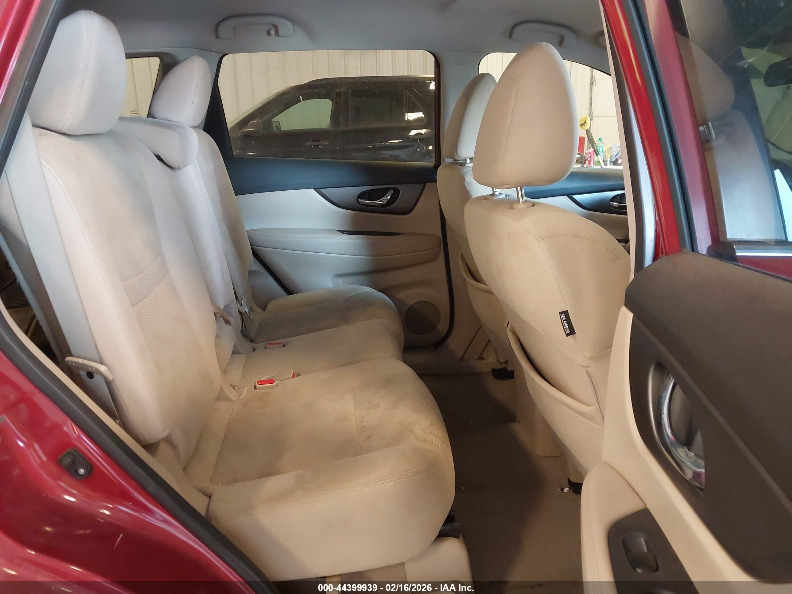 NISSAN ROGUE image 8