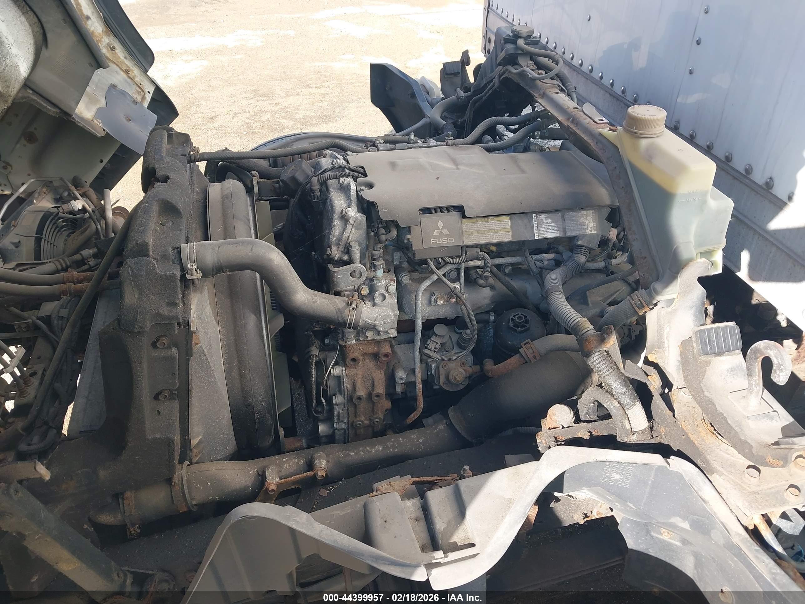 MITSUBISHI FUSO image 10