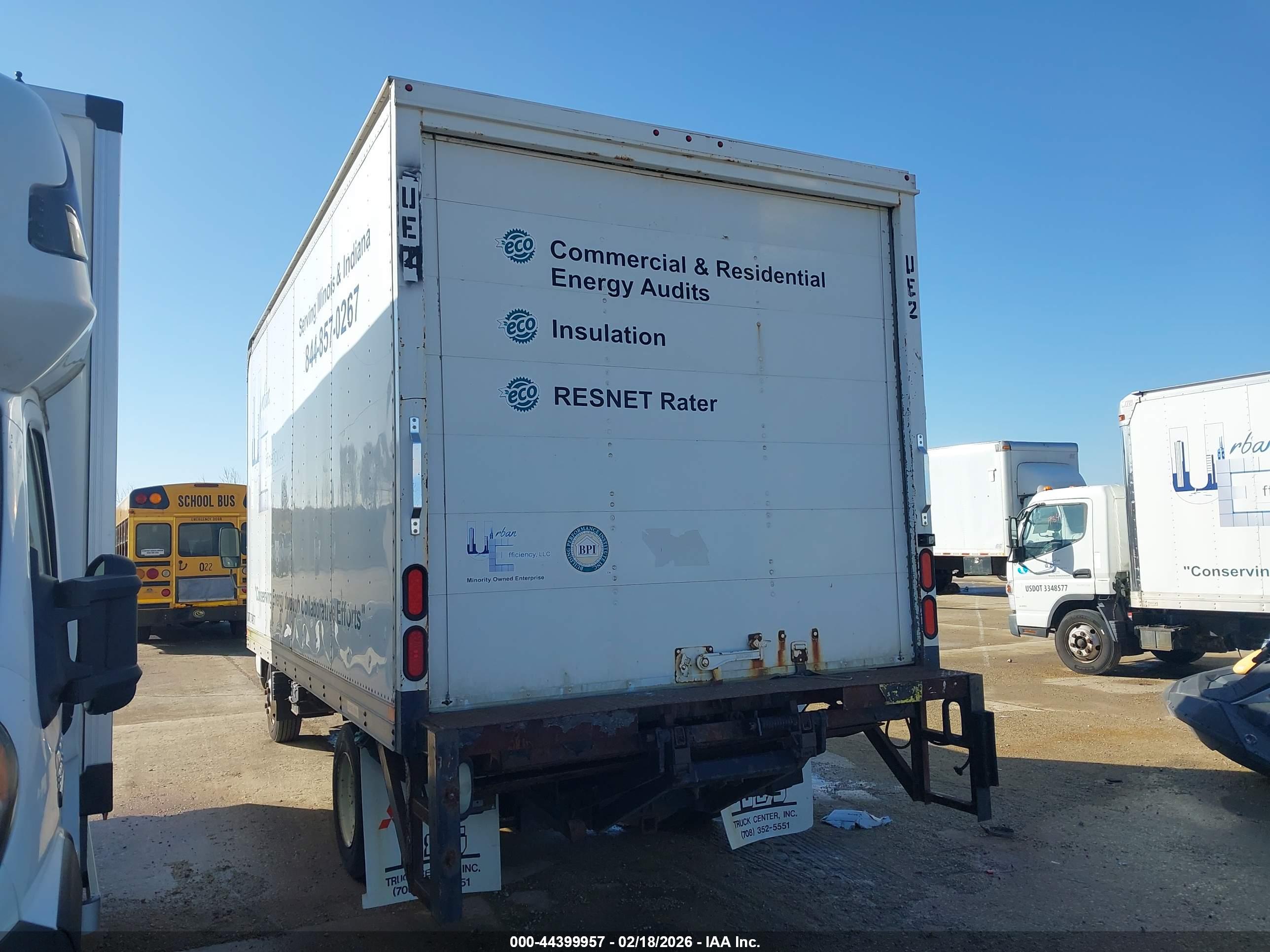 MITSUBISHI FUSO image 3