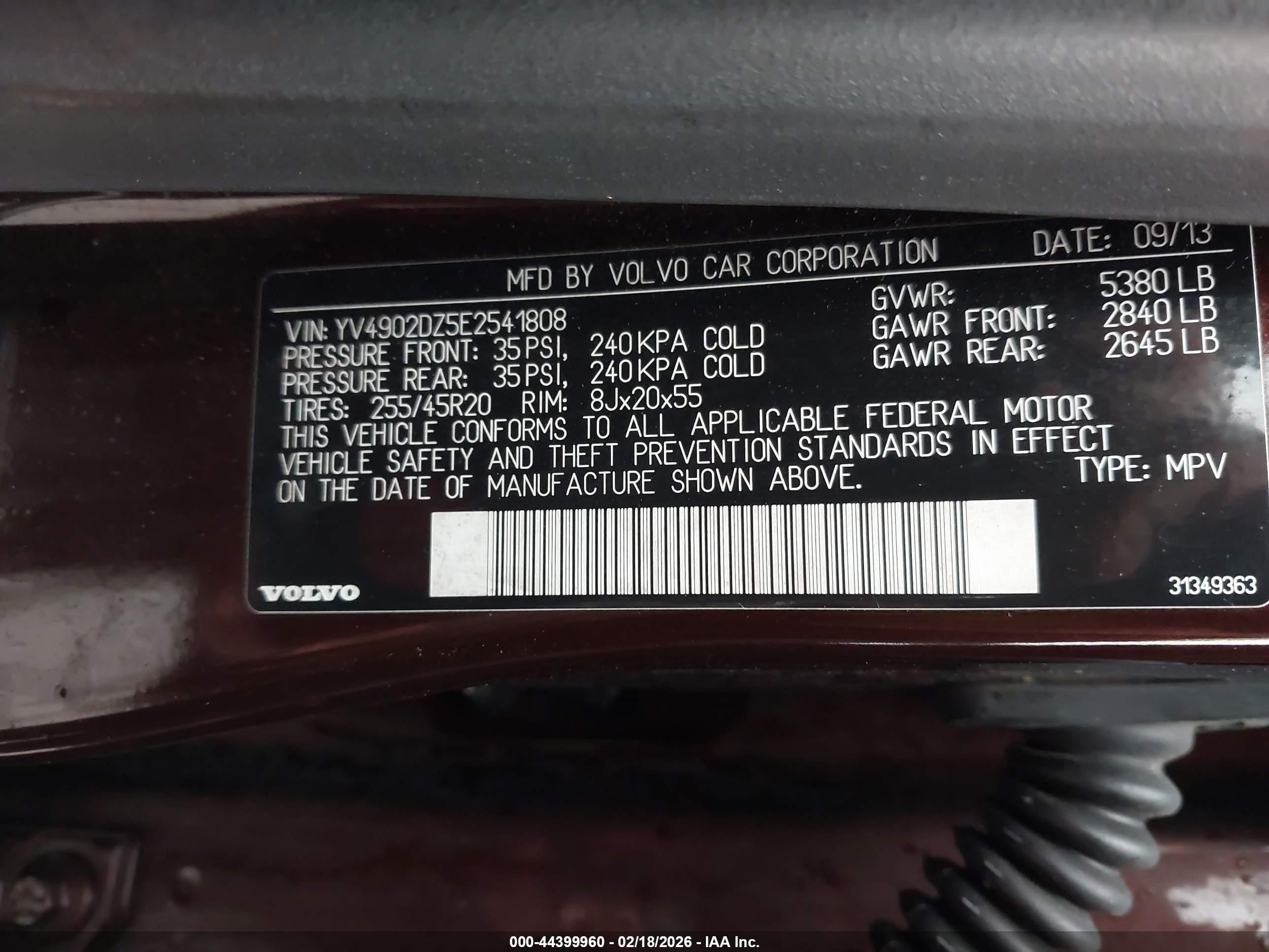 VOLVO XC60 image 9