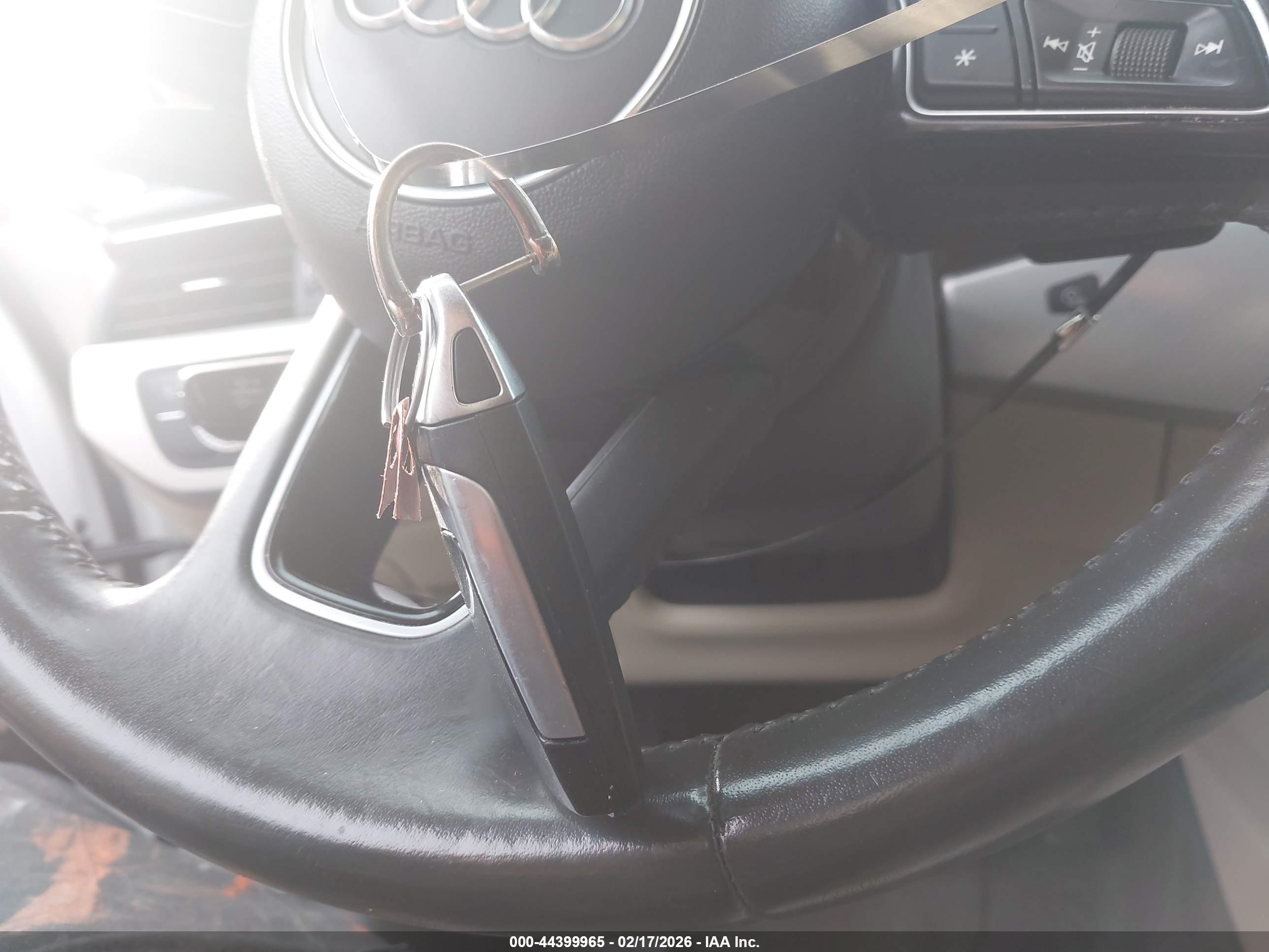 AUDI A4 image 11