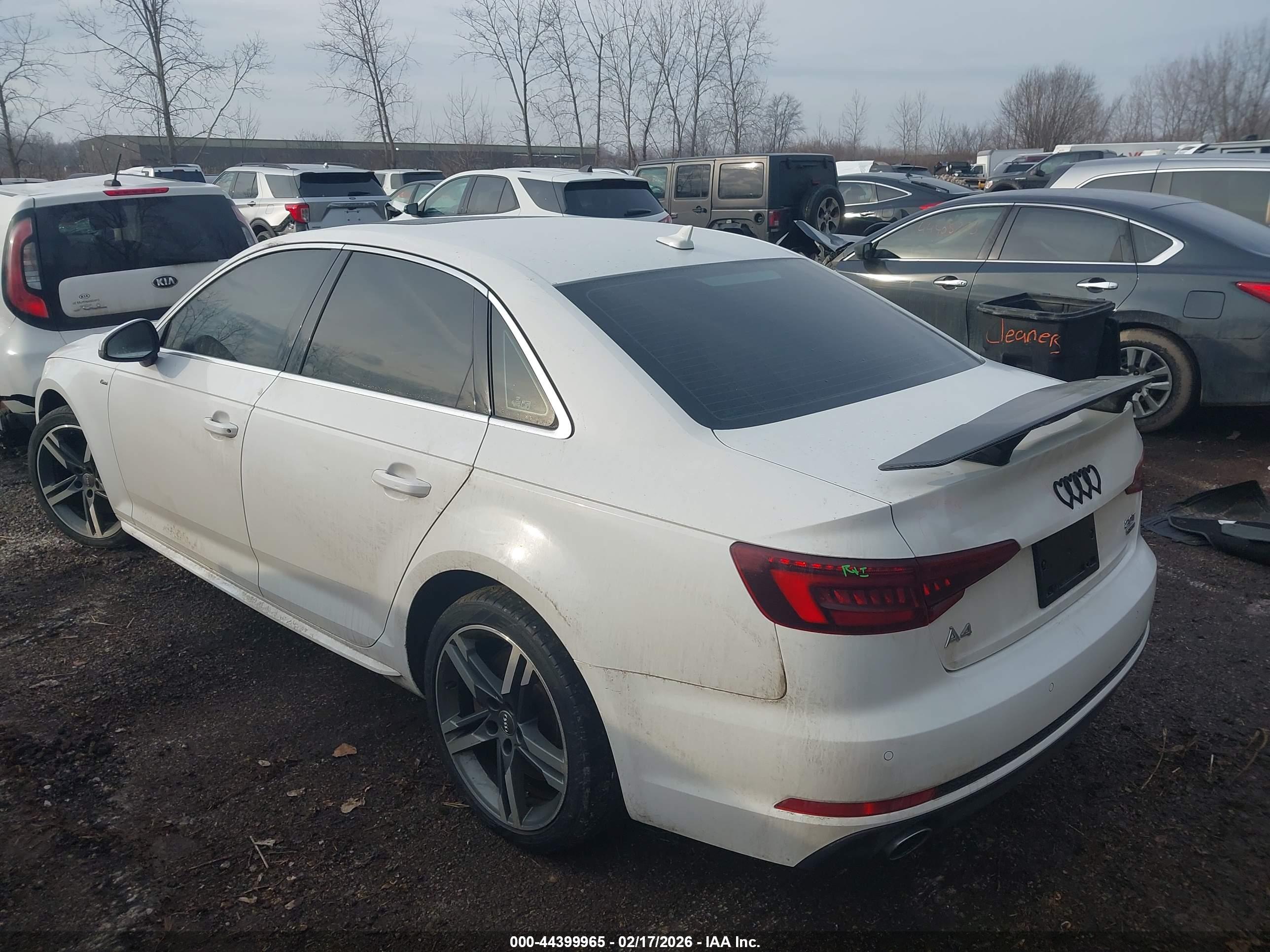 AUDI A4 image 3
