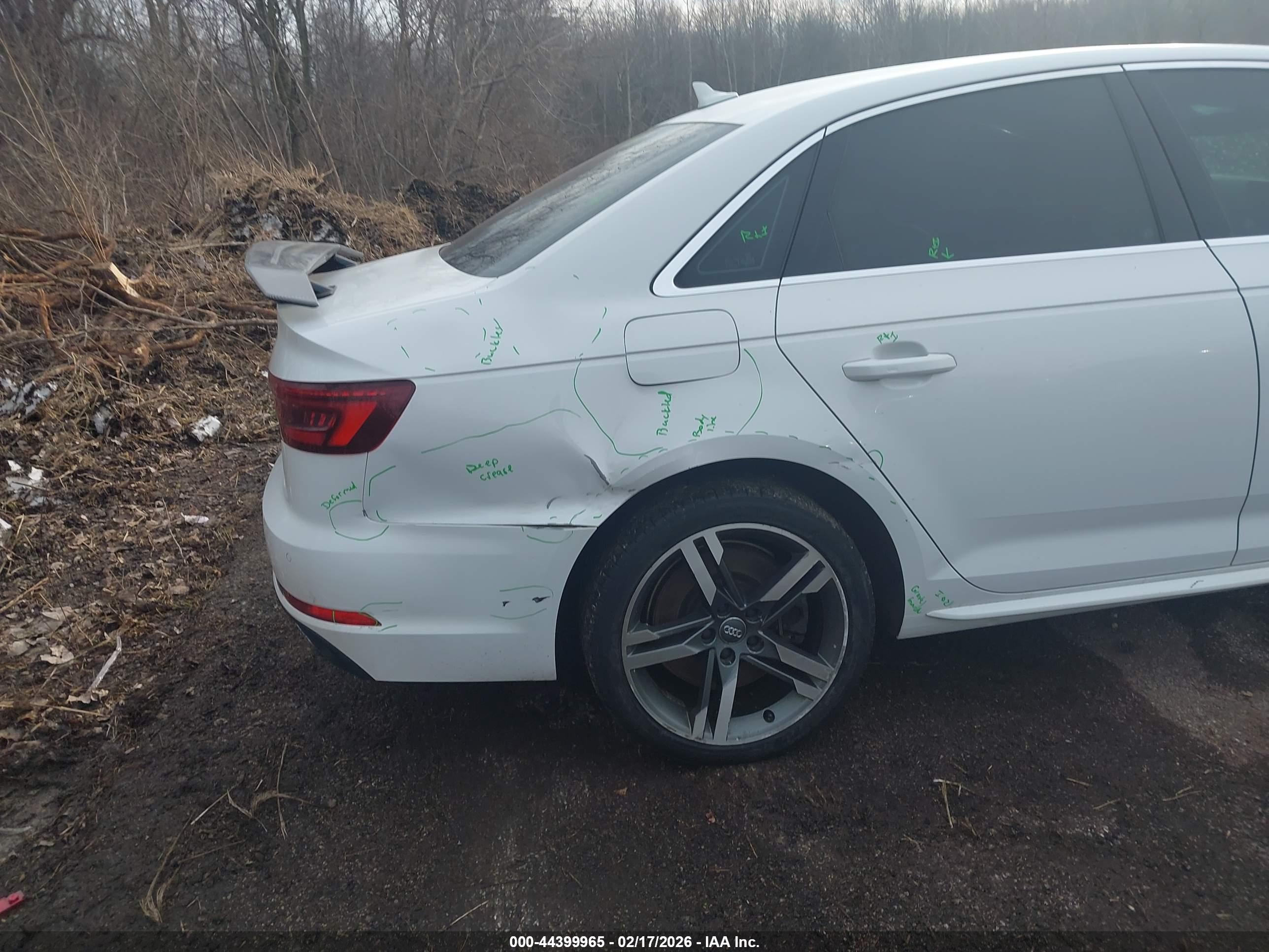 AUDI A4 image 6