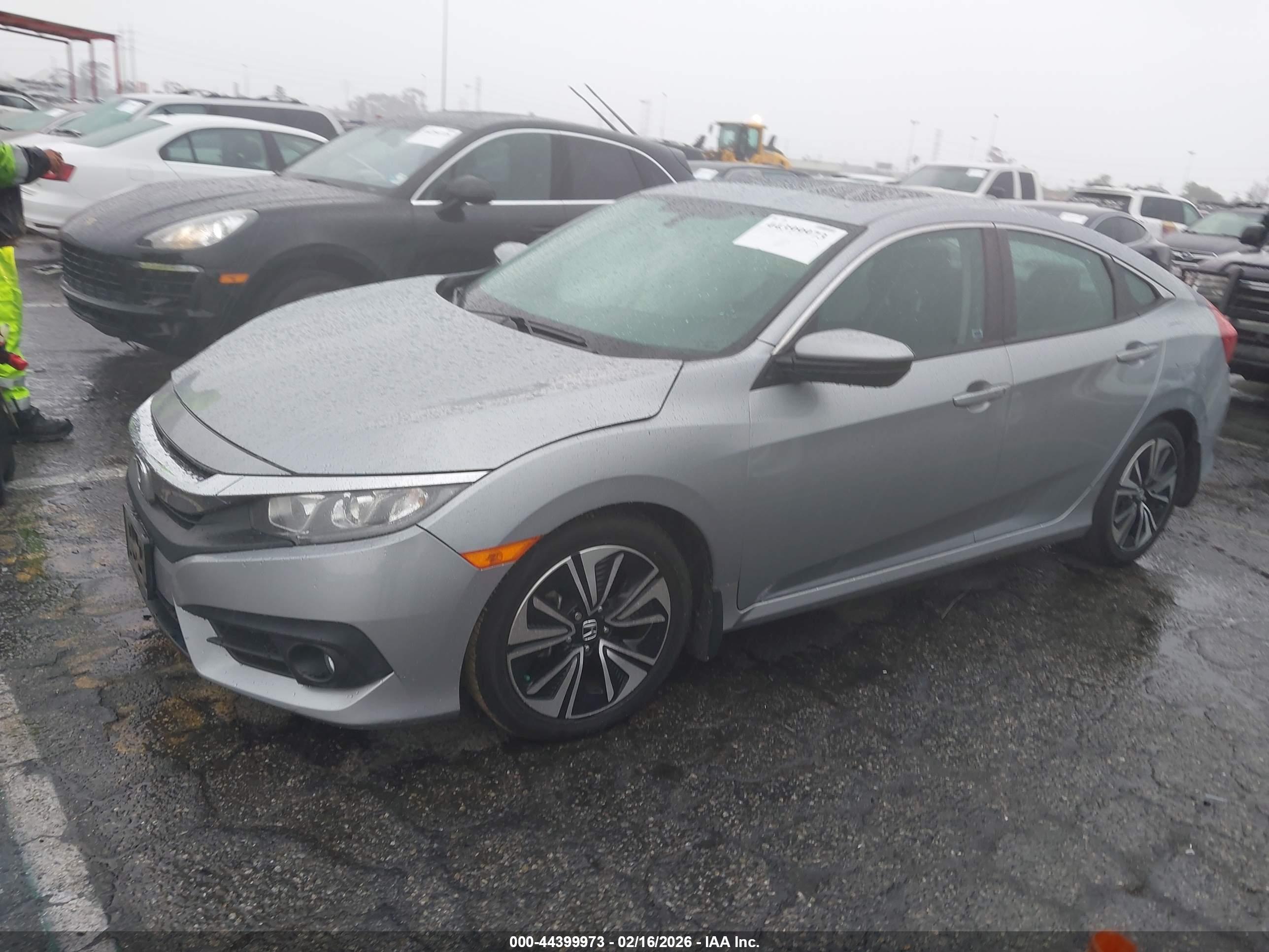 HONDA CIVIC image 2