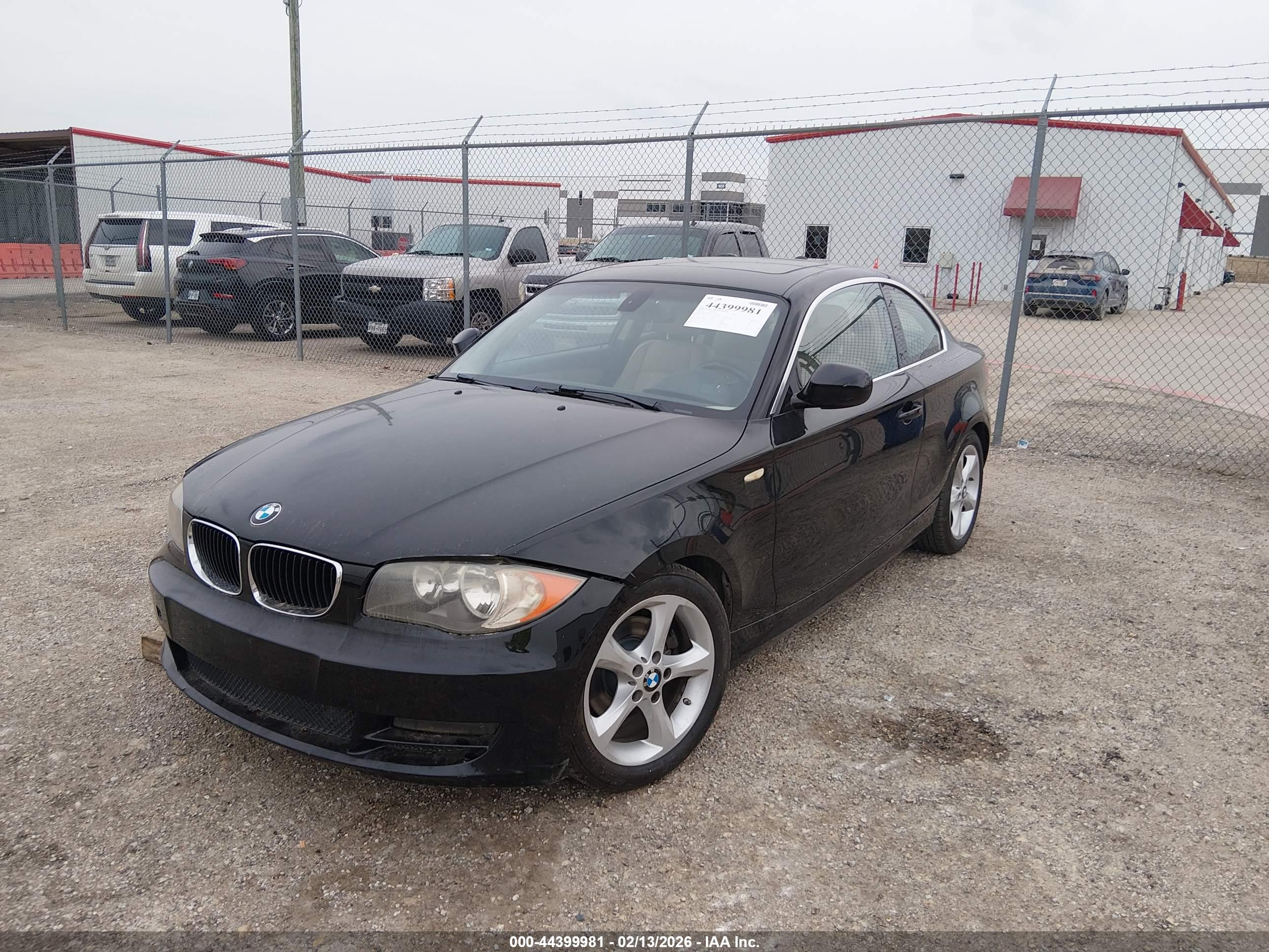 BMW 128I image 6