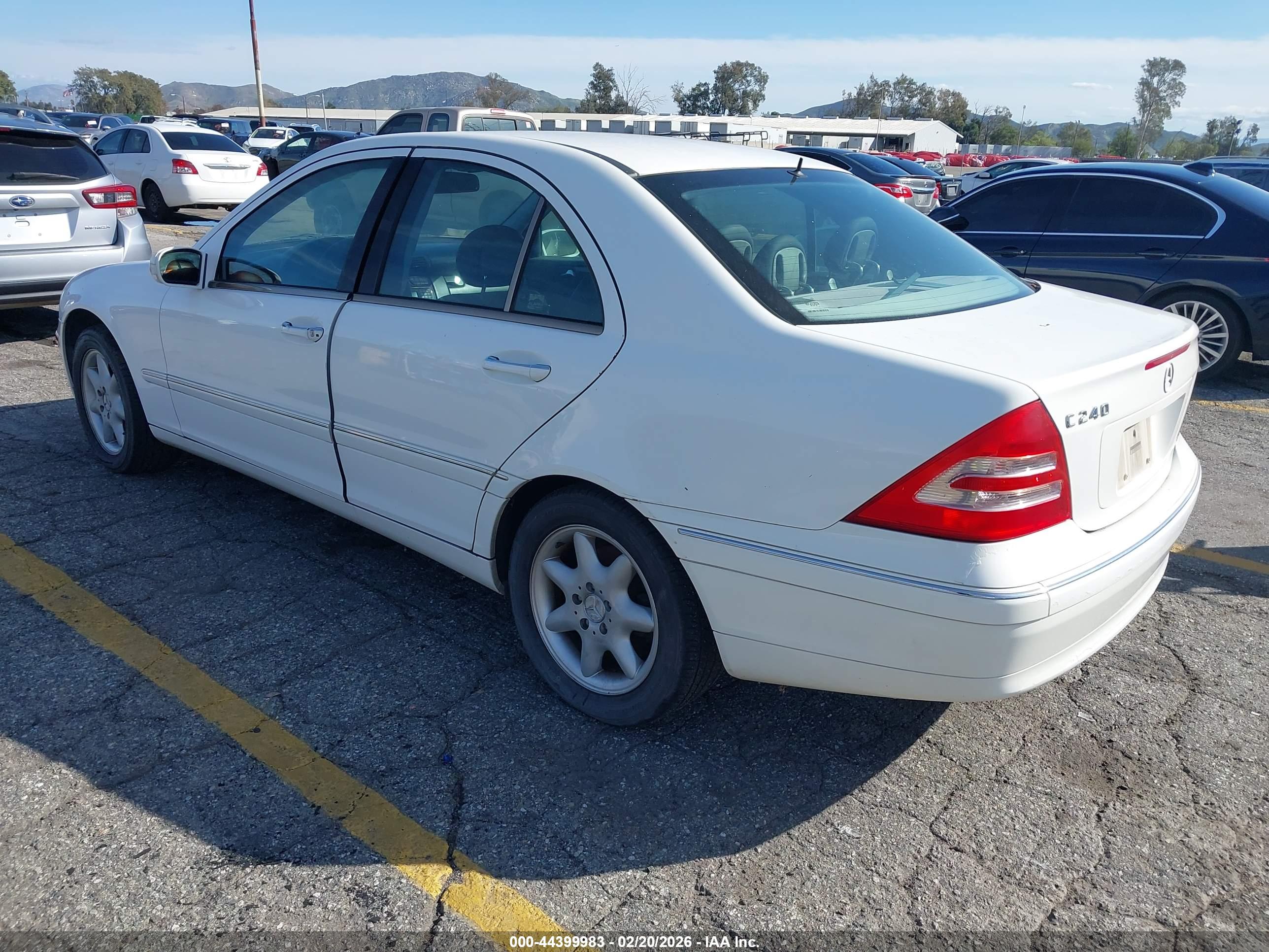 MERCEDES-BENZ C image 3