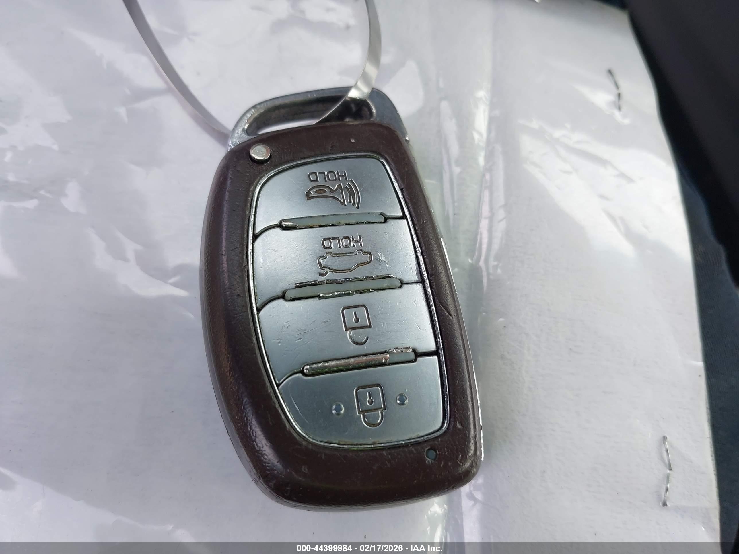 HYUNDAI SONATA image 11