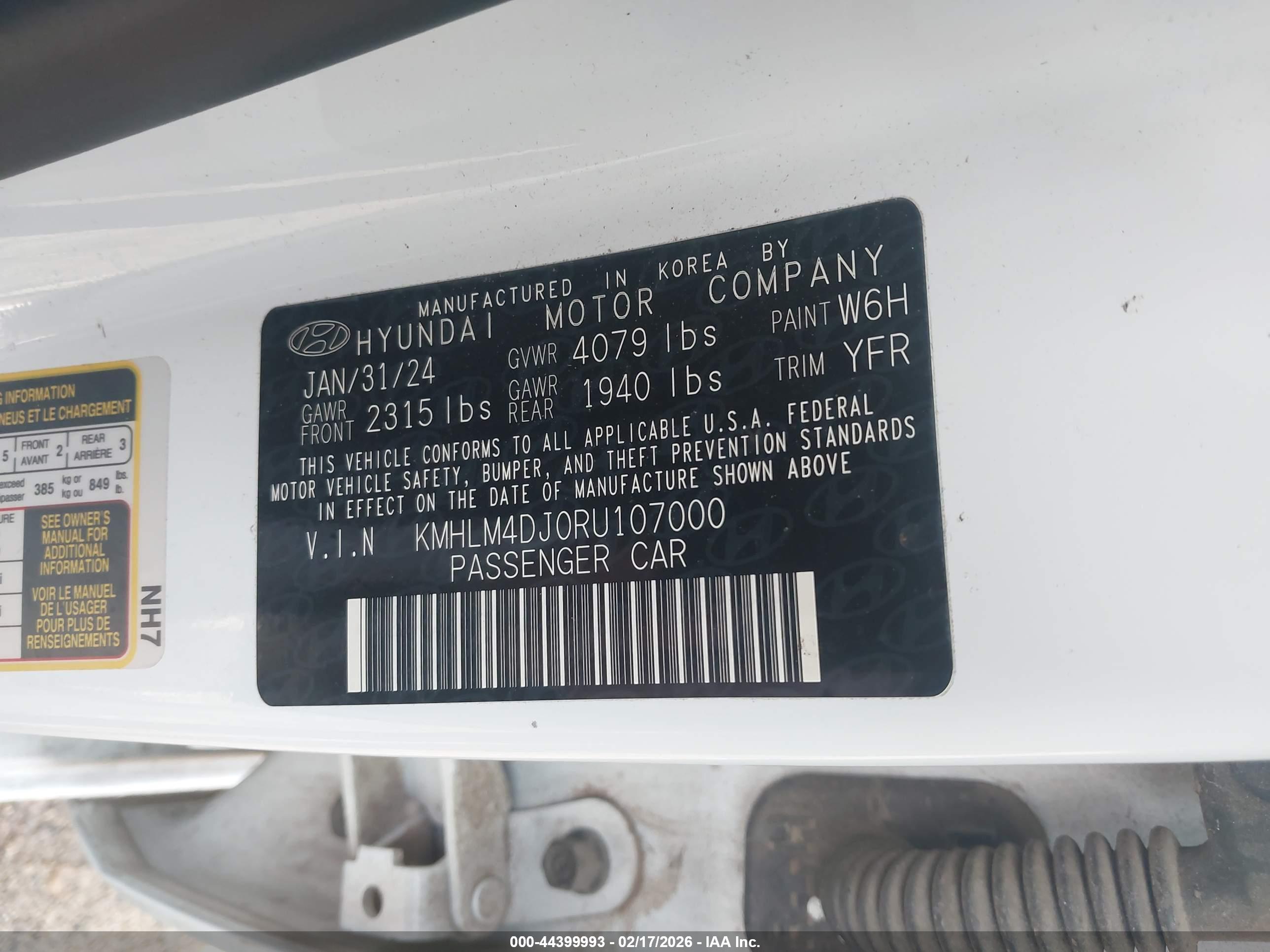 HYUNDAI ELANTRA image 9