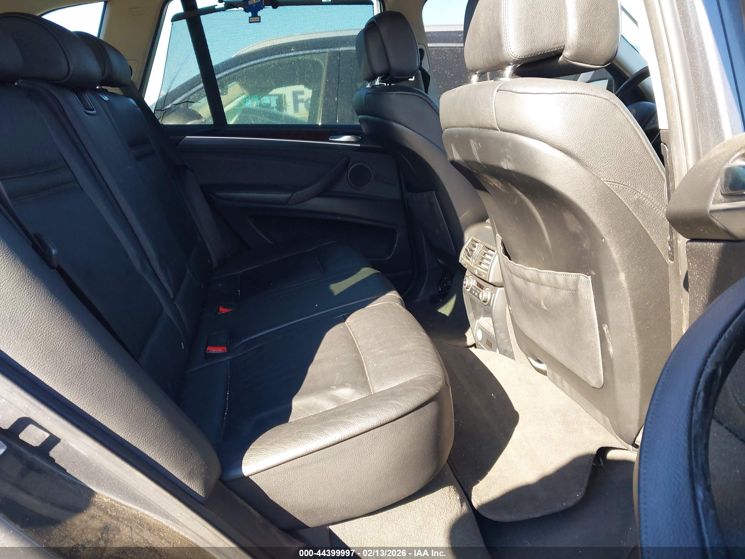 BMW X5 image 8