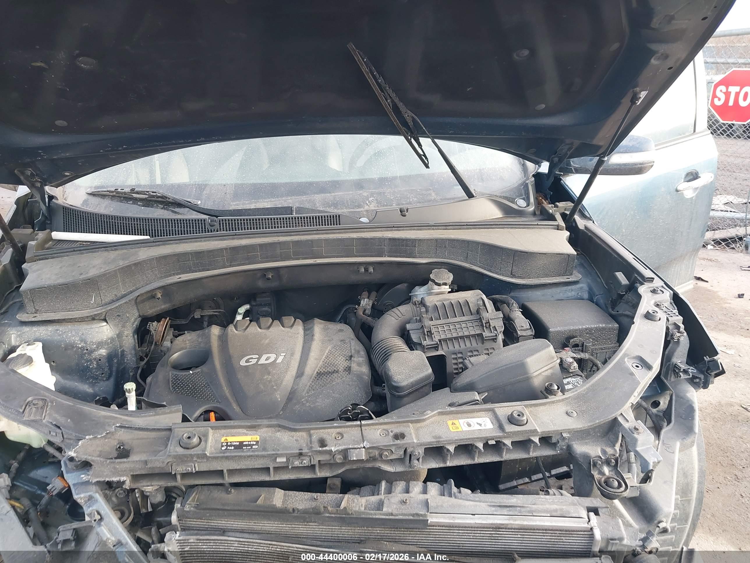 KIA SORENTO image 10