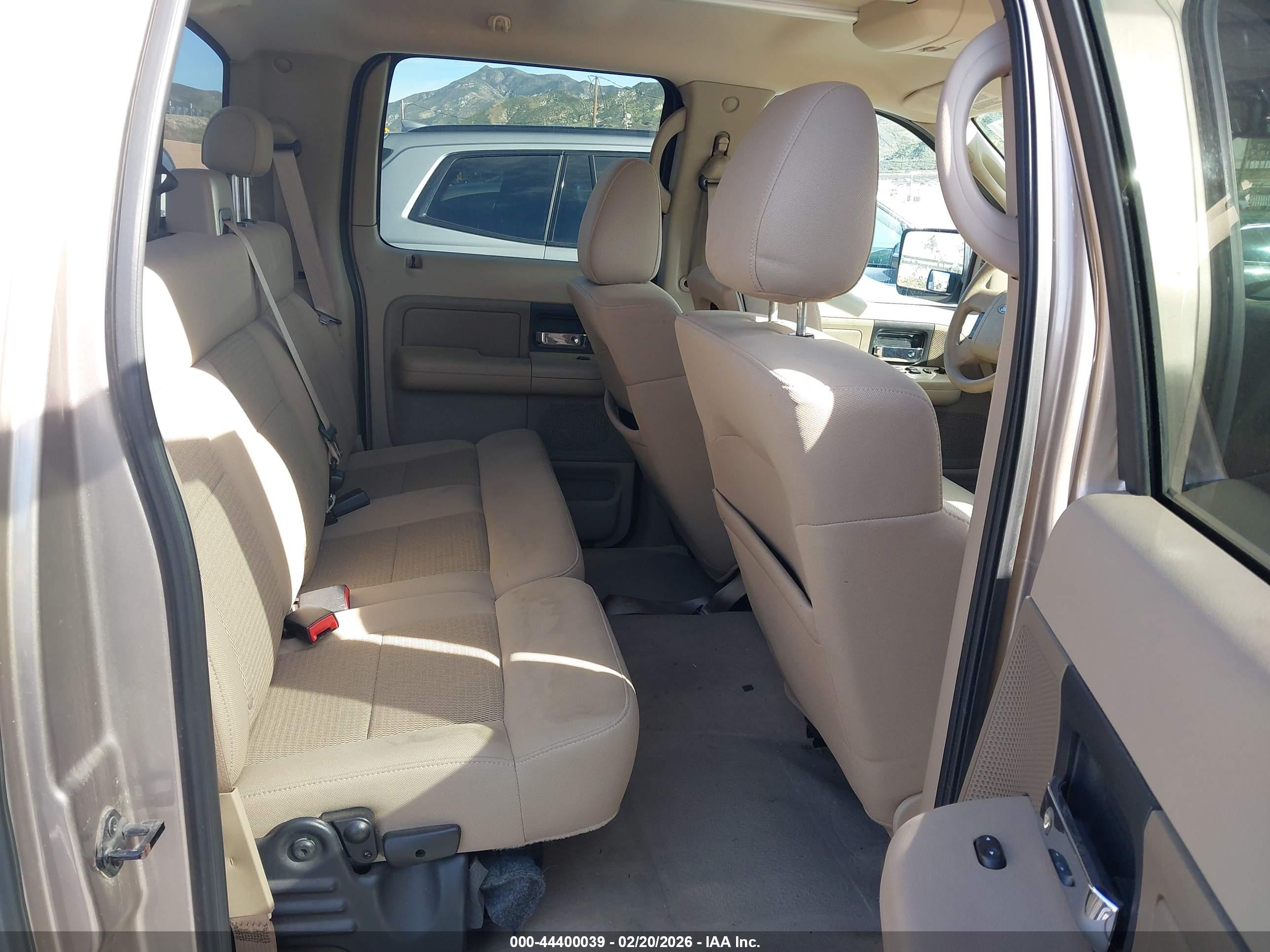 FORD F-150 image 8