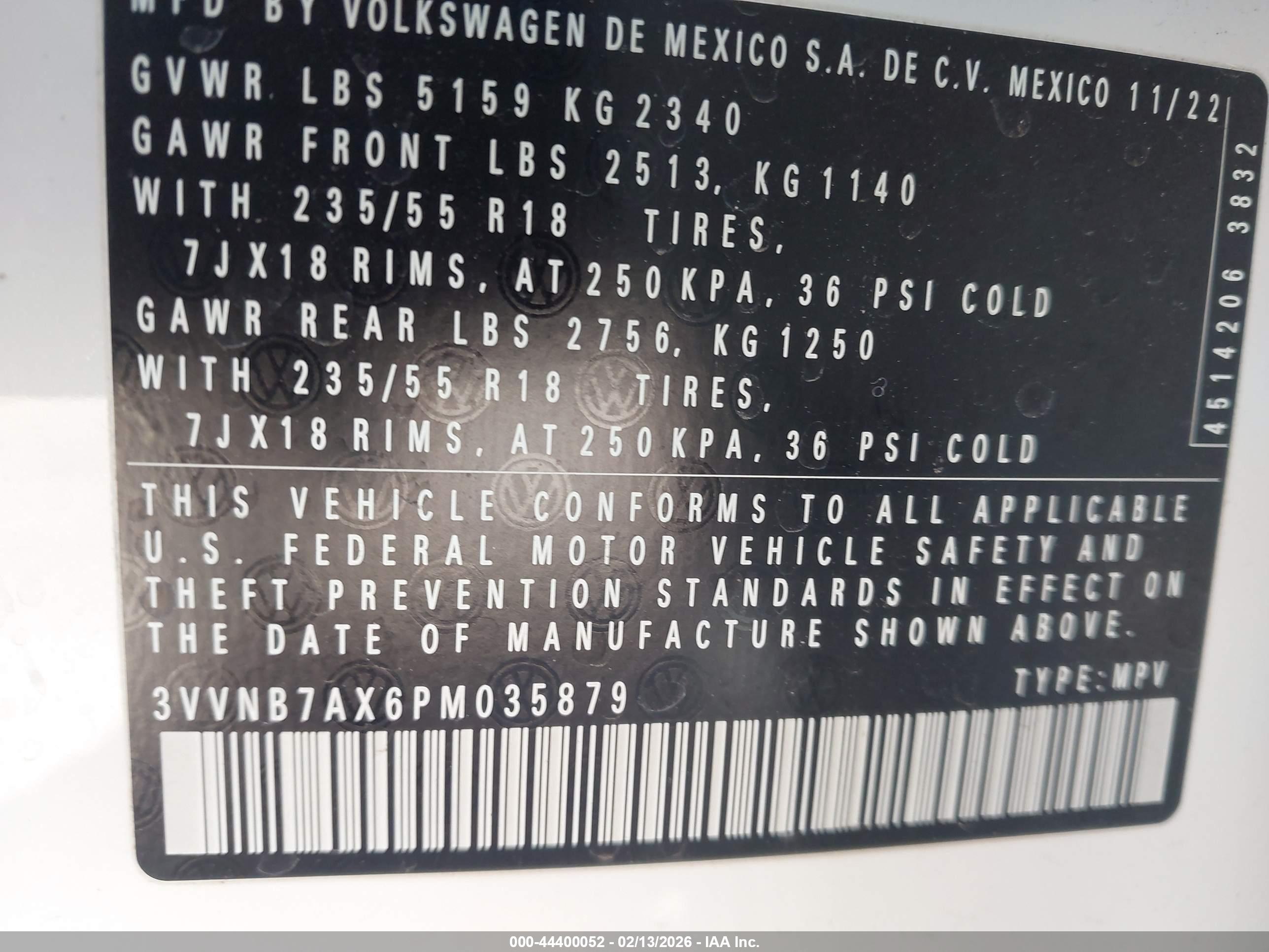 VOLKSWAGEN TIGUAN image 9