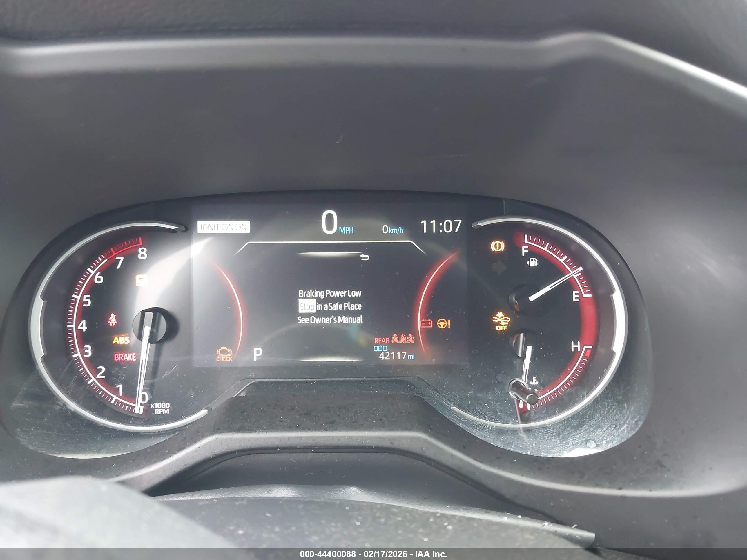 TOYOTA RAV4 image 7