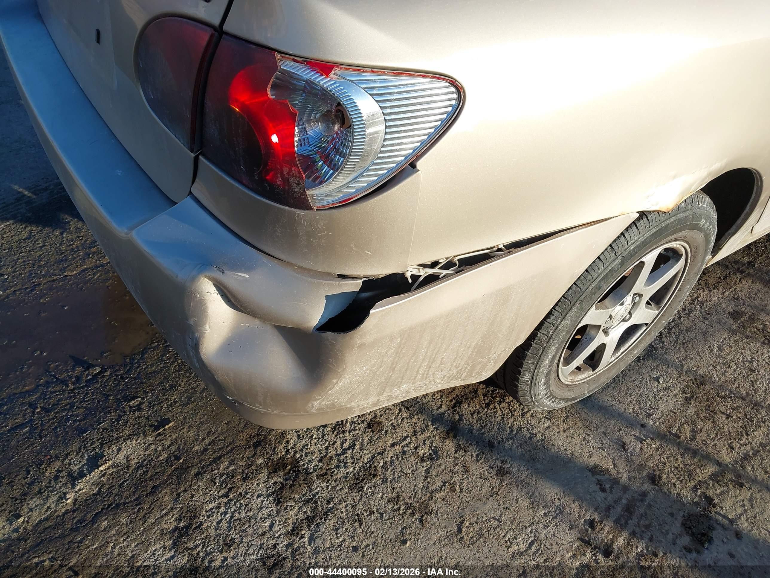 TOYOTA COROLLA image 6