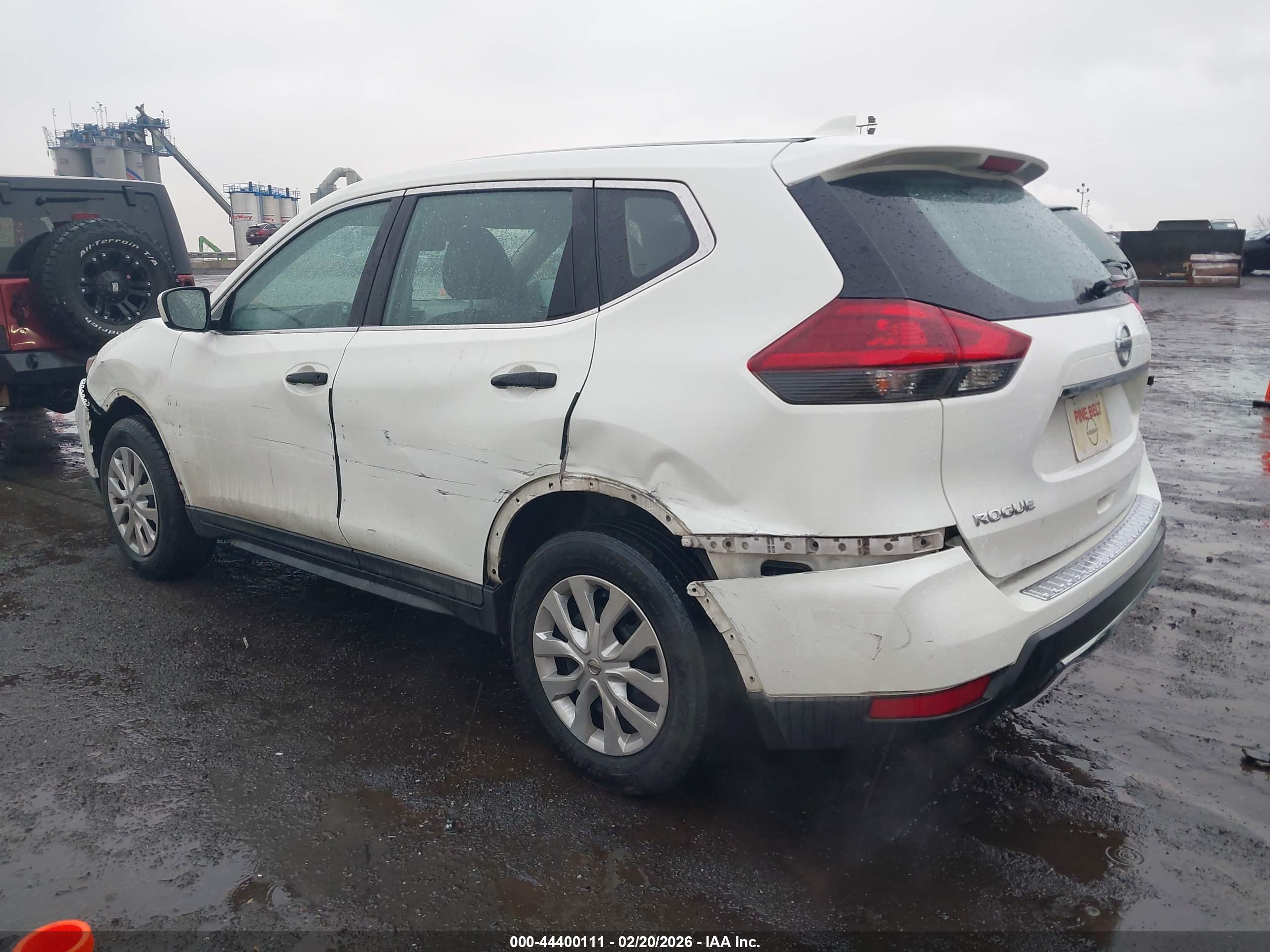 NISSAN ROGUE image 3