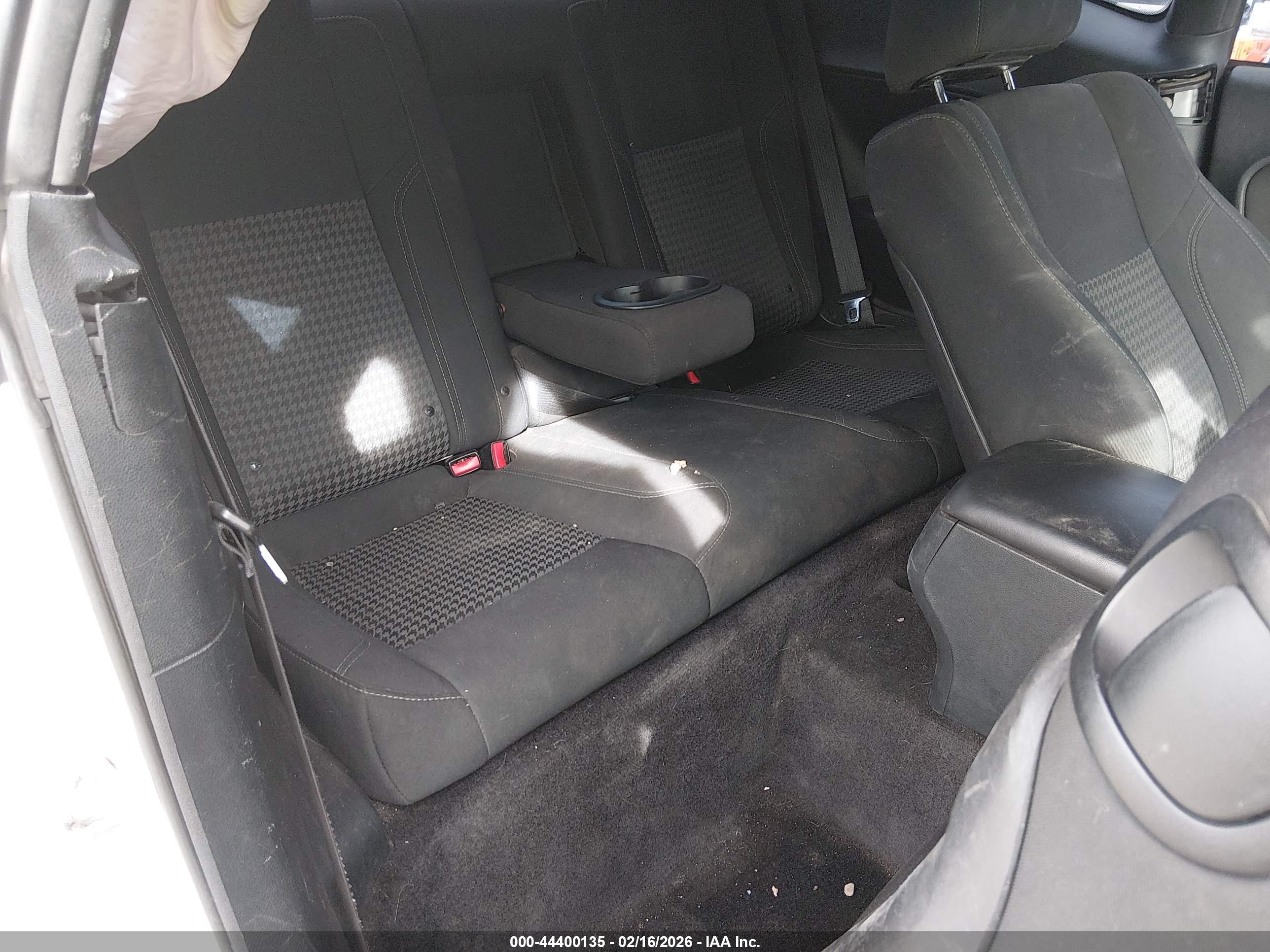 DODGE CHALLENGER image 8