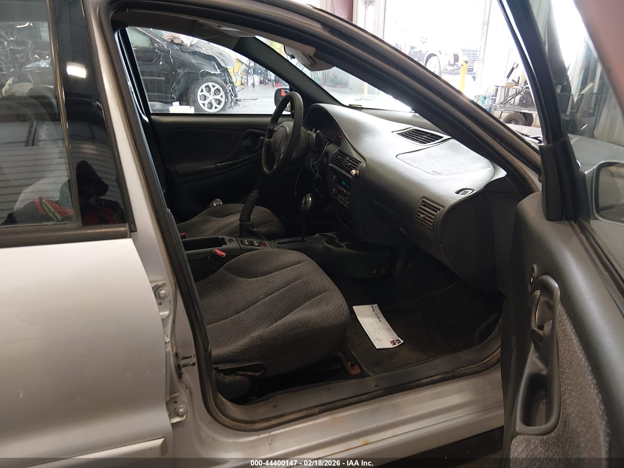CHEVROLET CAVALIER image 5