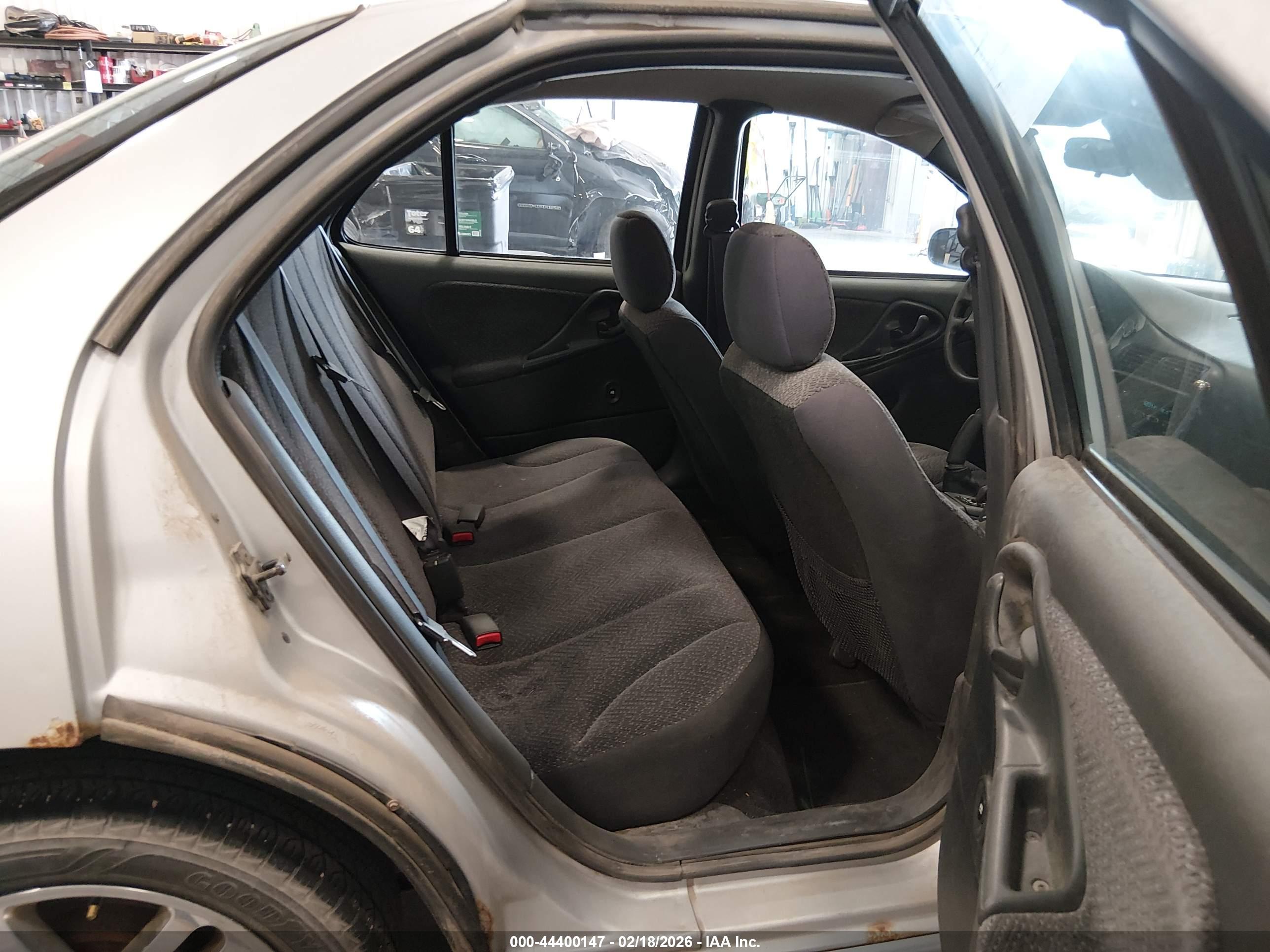 CHEVROLET CAVALIER image 8