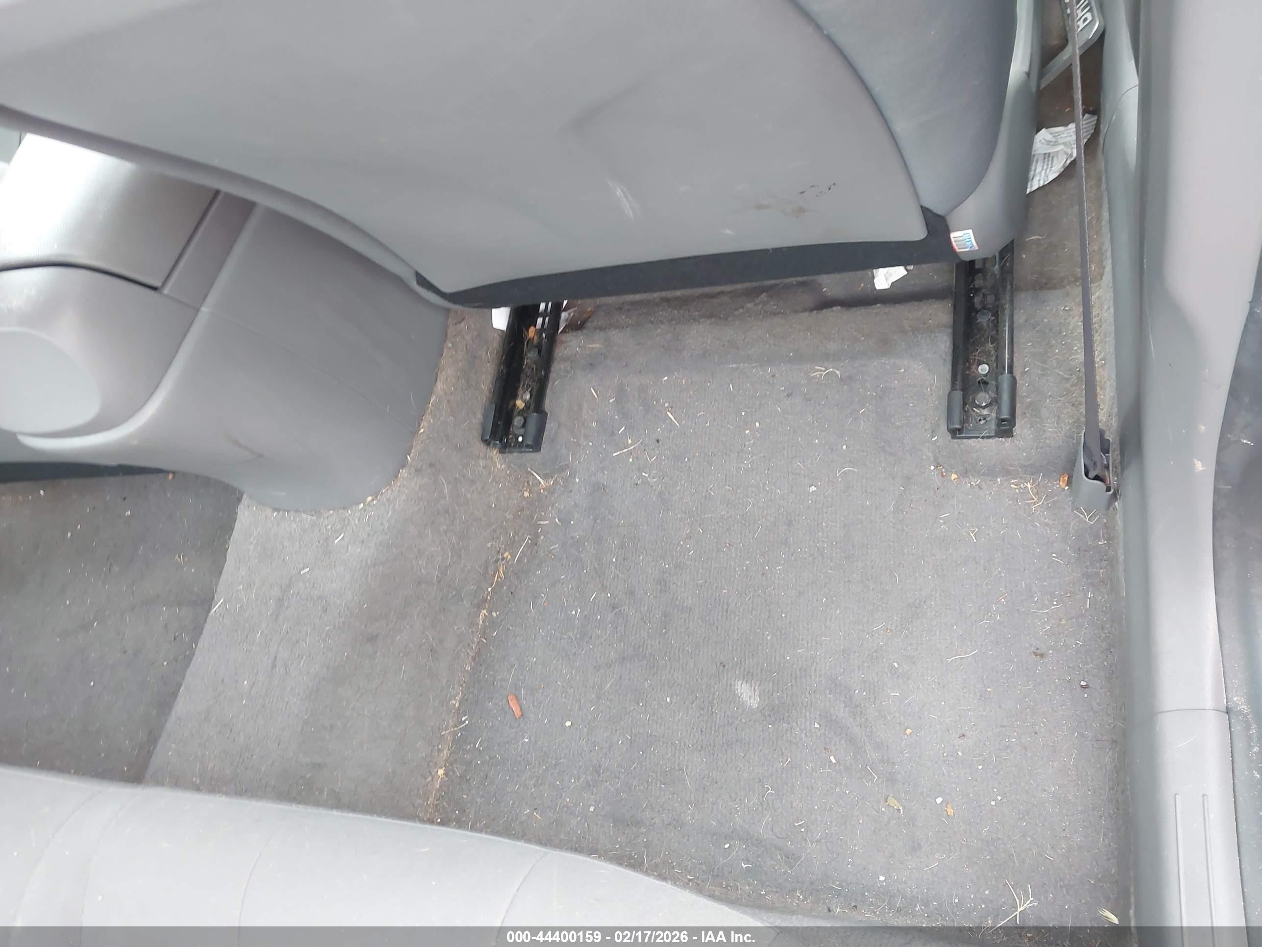 HYUNDAI ELANTRA image 8