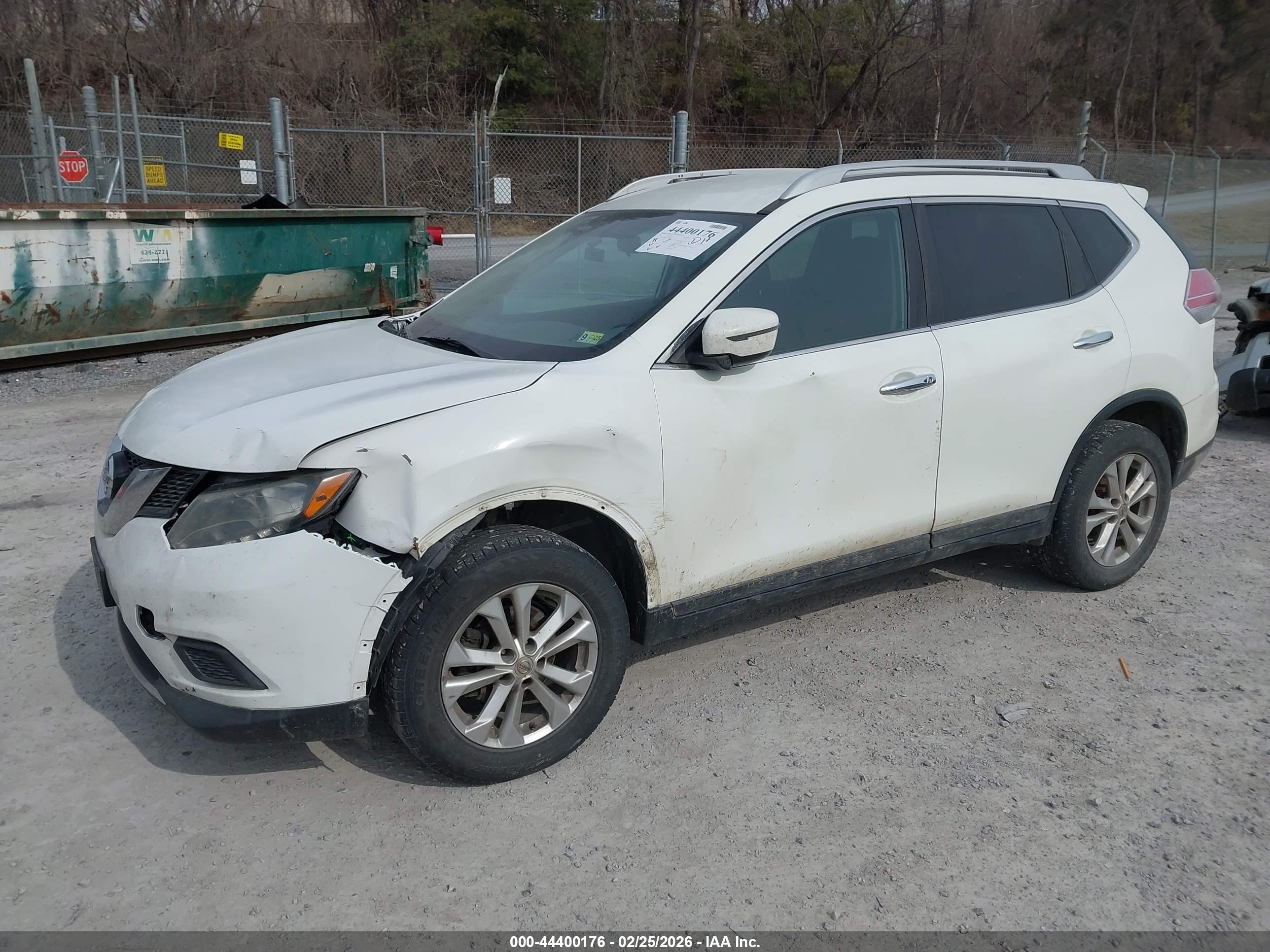 NISSAN ROGUE image 2