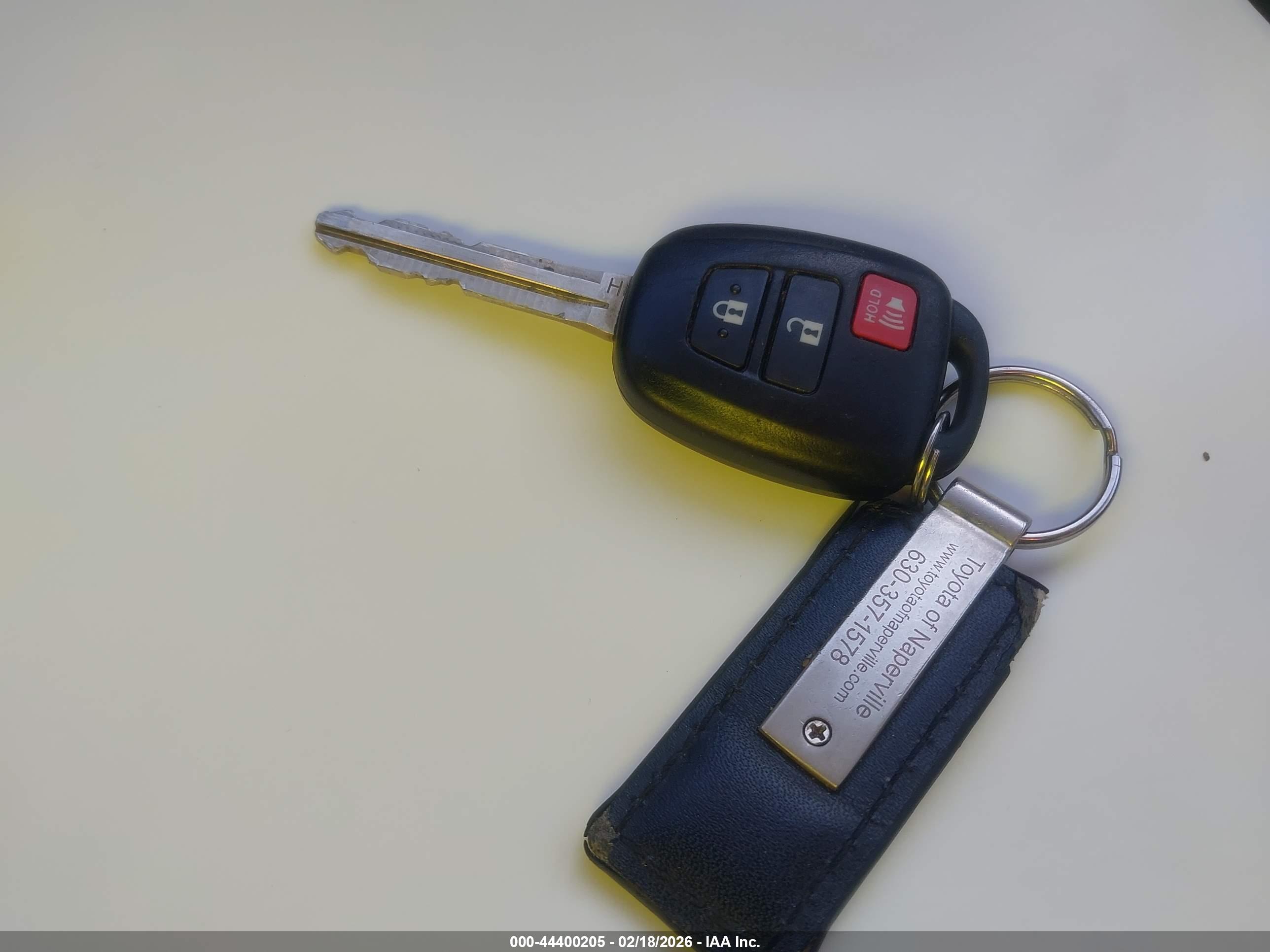 TOYOTA RAV4 image 11
