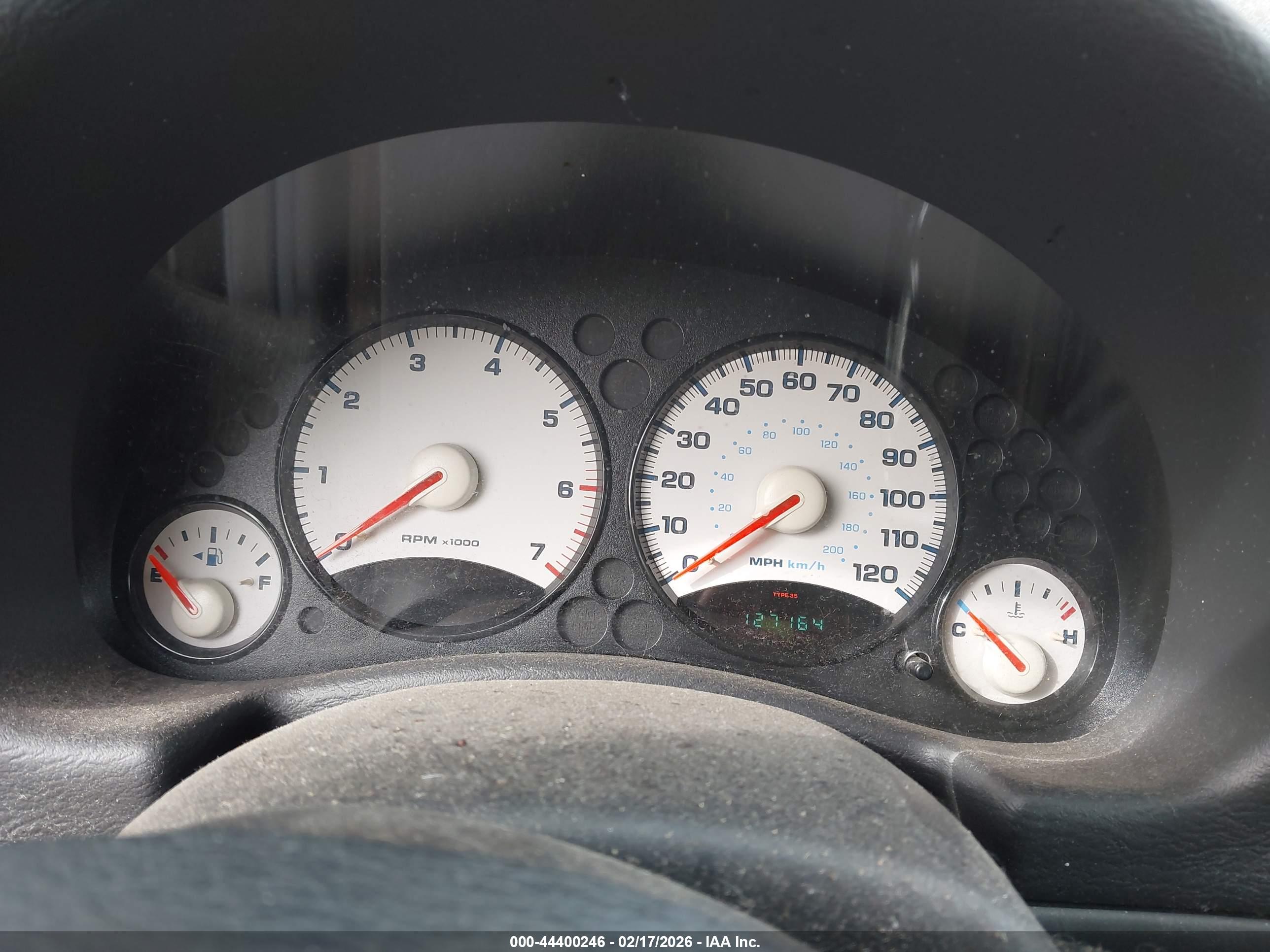 JEEP LIBERTY image 7
