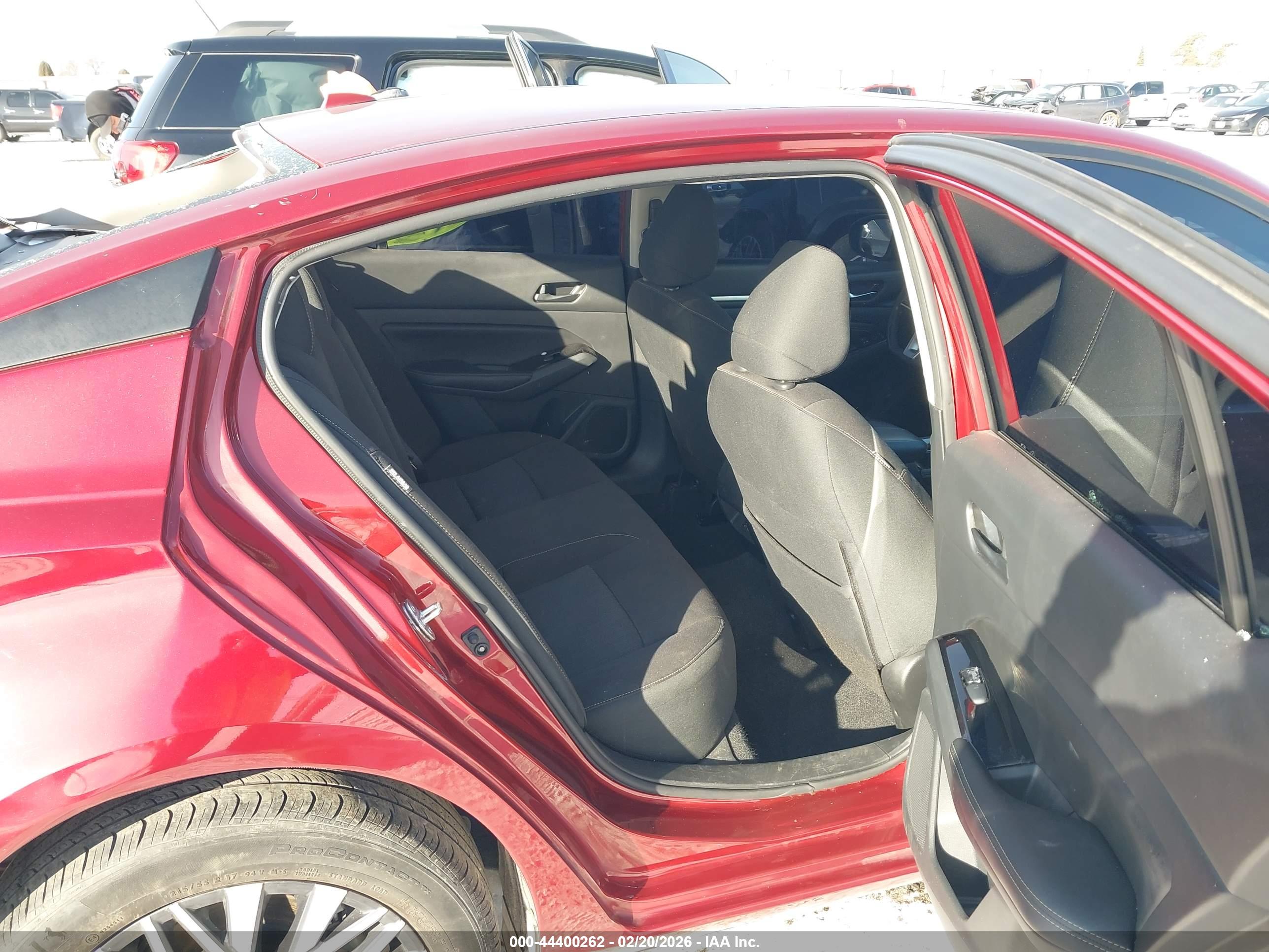 NISSAN ALTIMA image 8