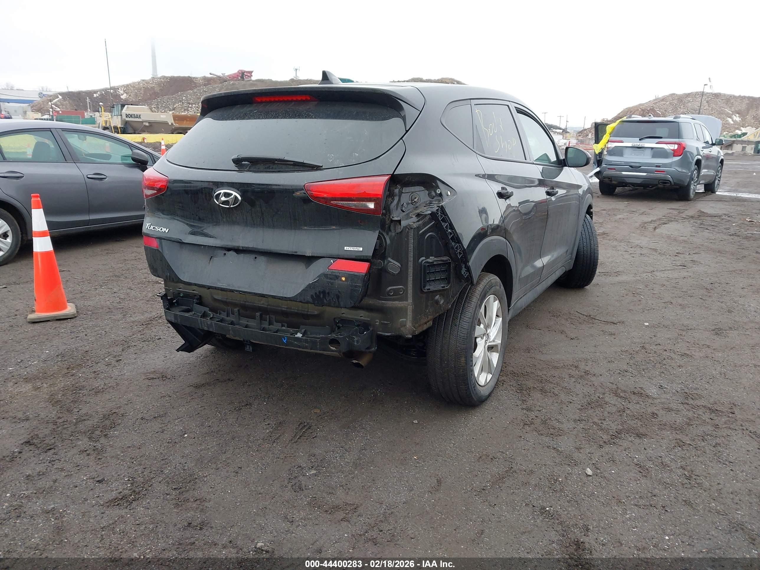 HYUNDAI TUCSON image 4