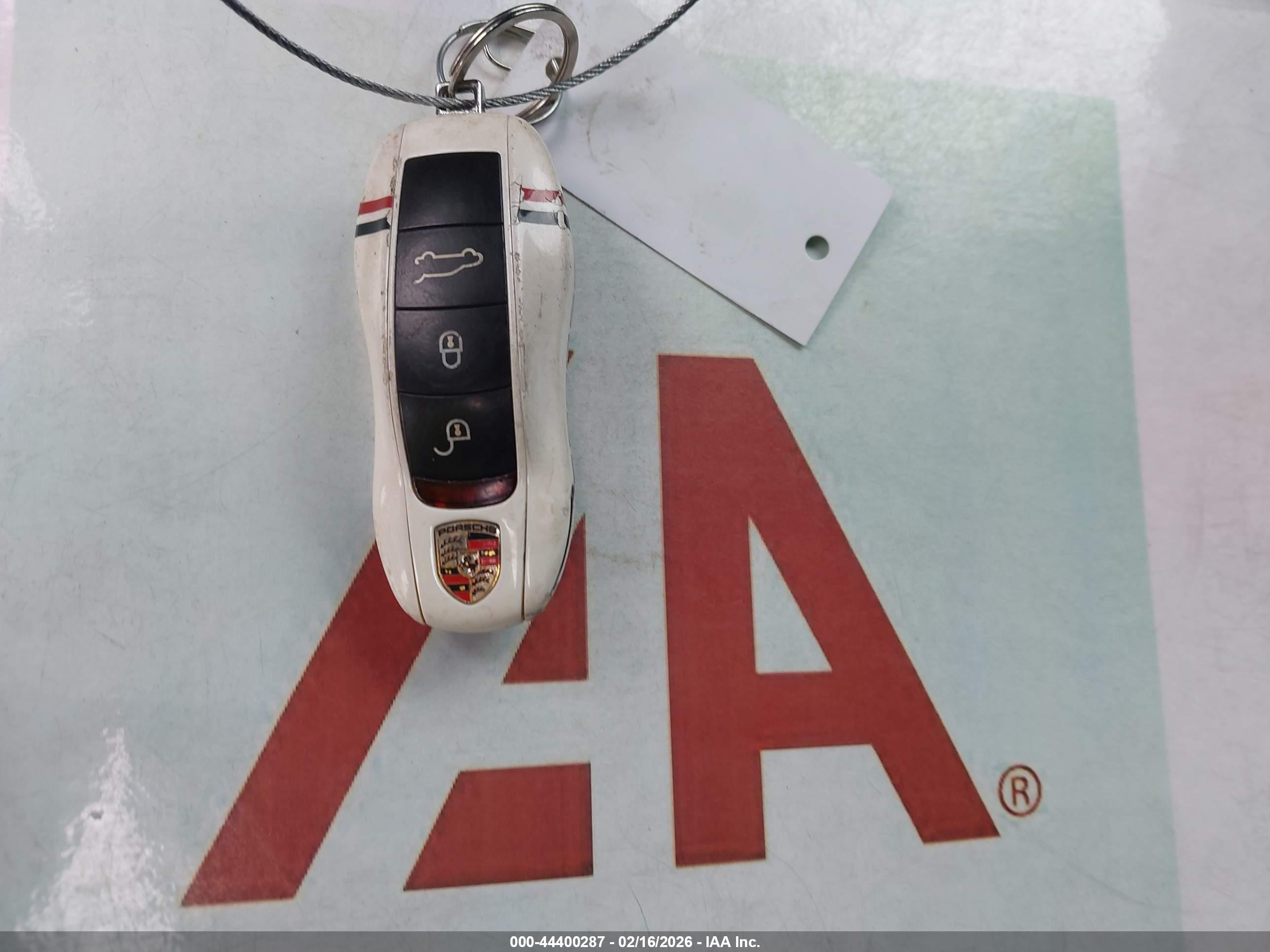 PORSCHE CAYENNE image 11
