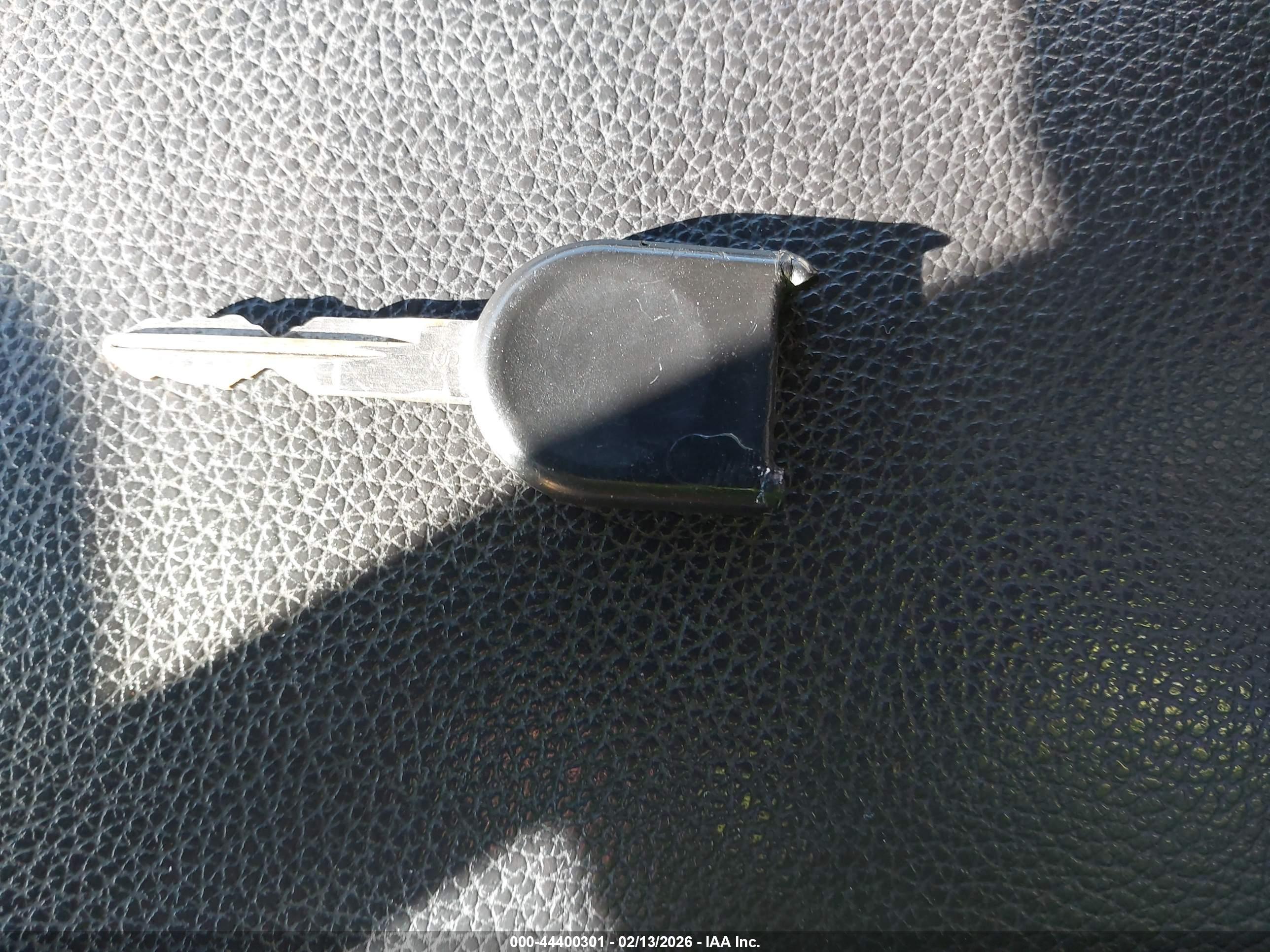 FORD EXPLORER image 11