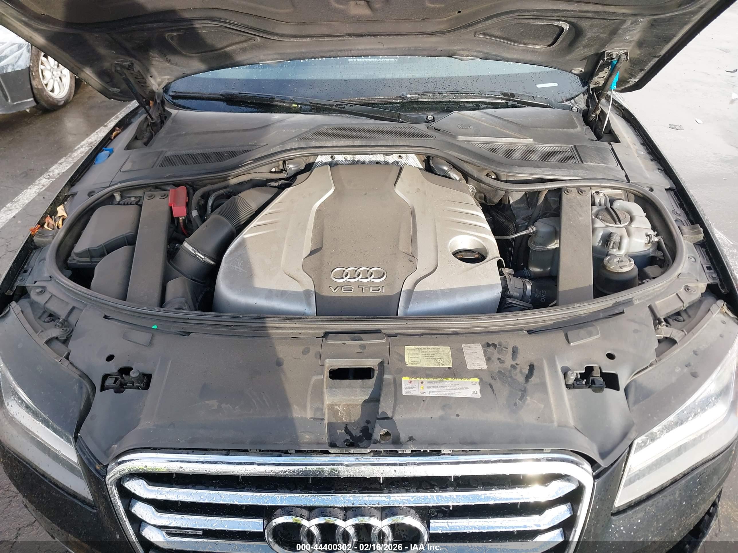 AUDI A8 image 10