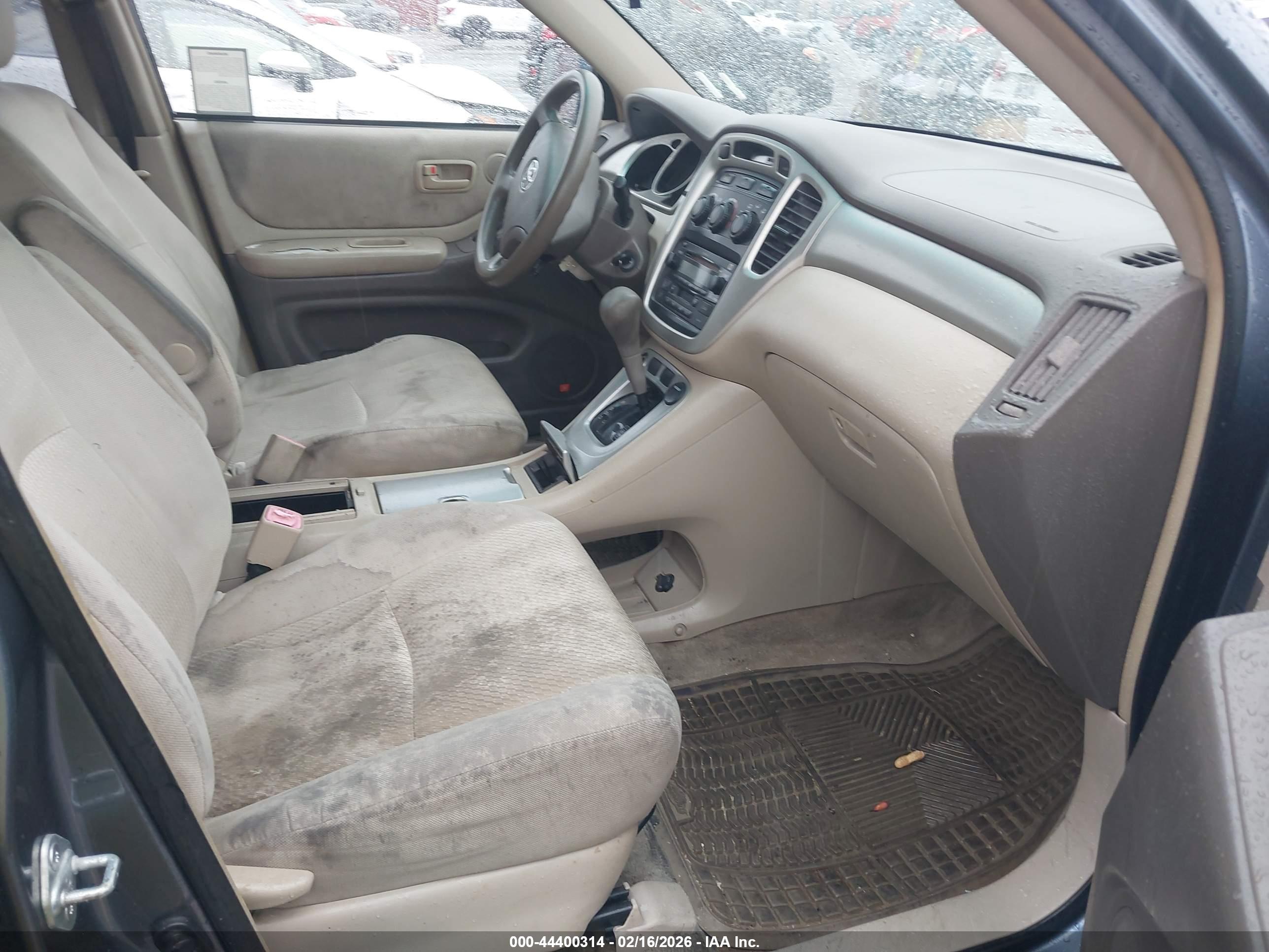 TOYOTA HIGHLANDER image 5