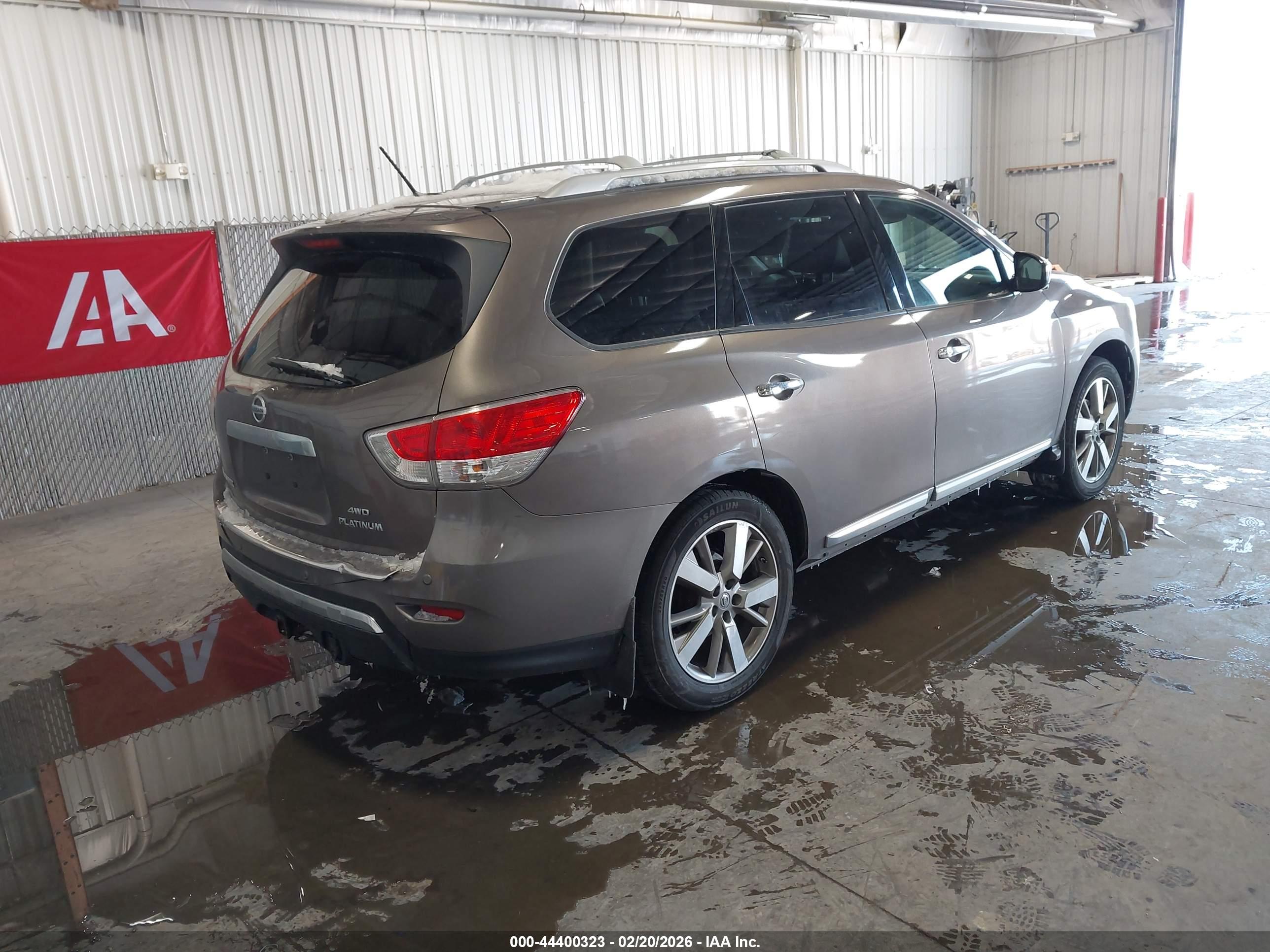 NISSAN PATHFINDER image 4