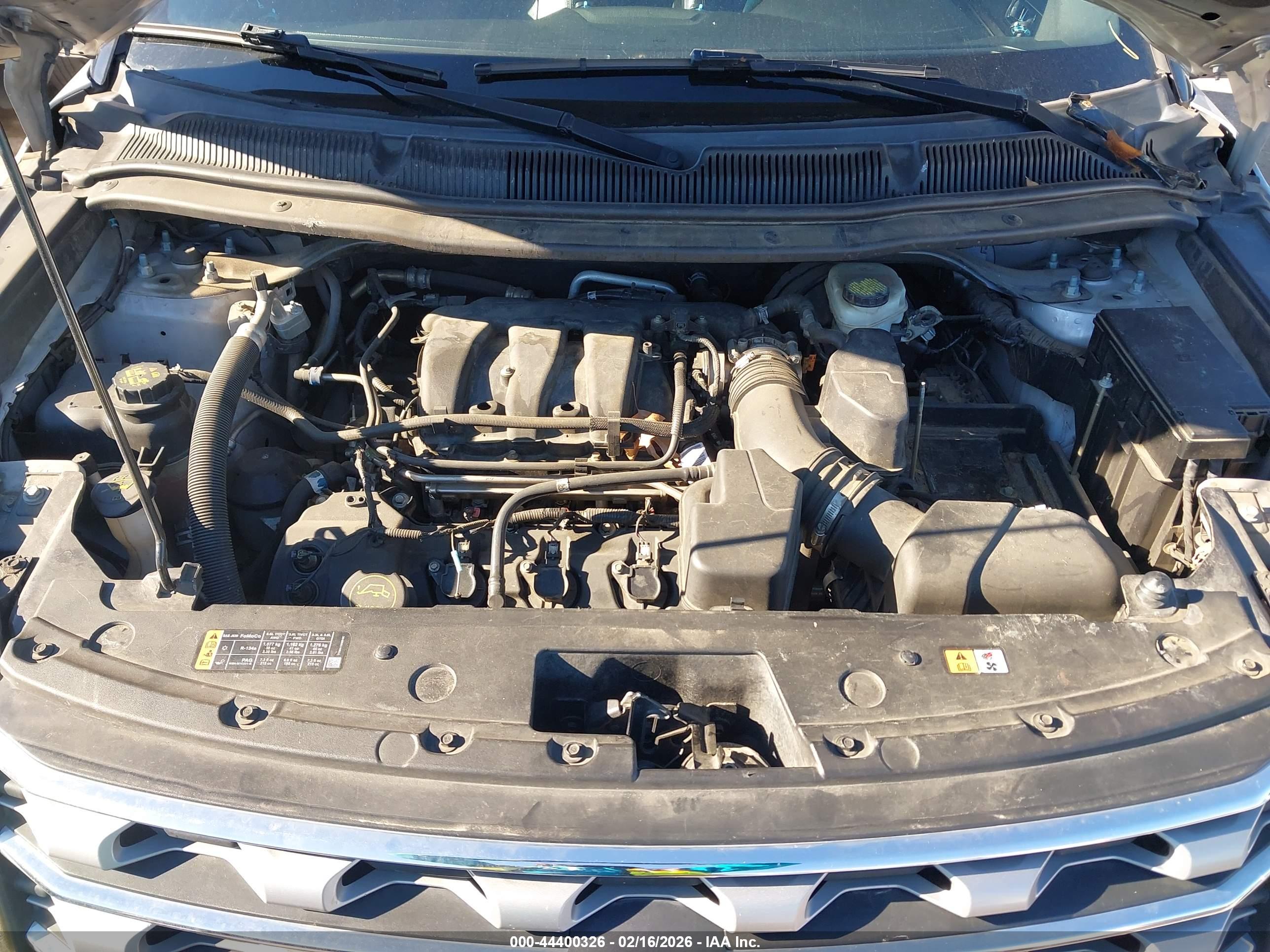FORD EXPLORER image 10
