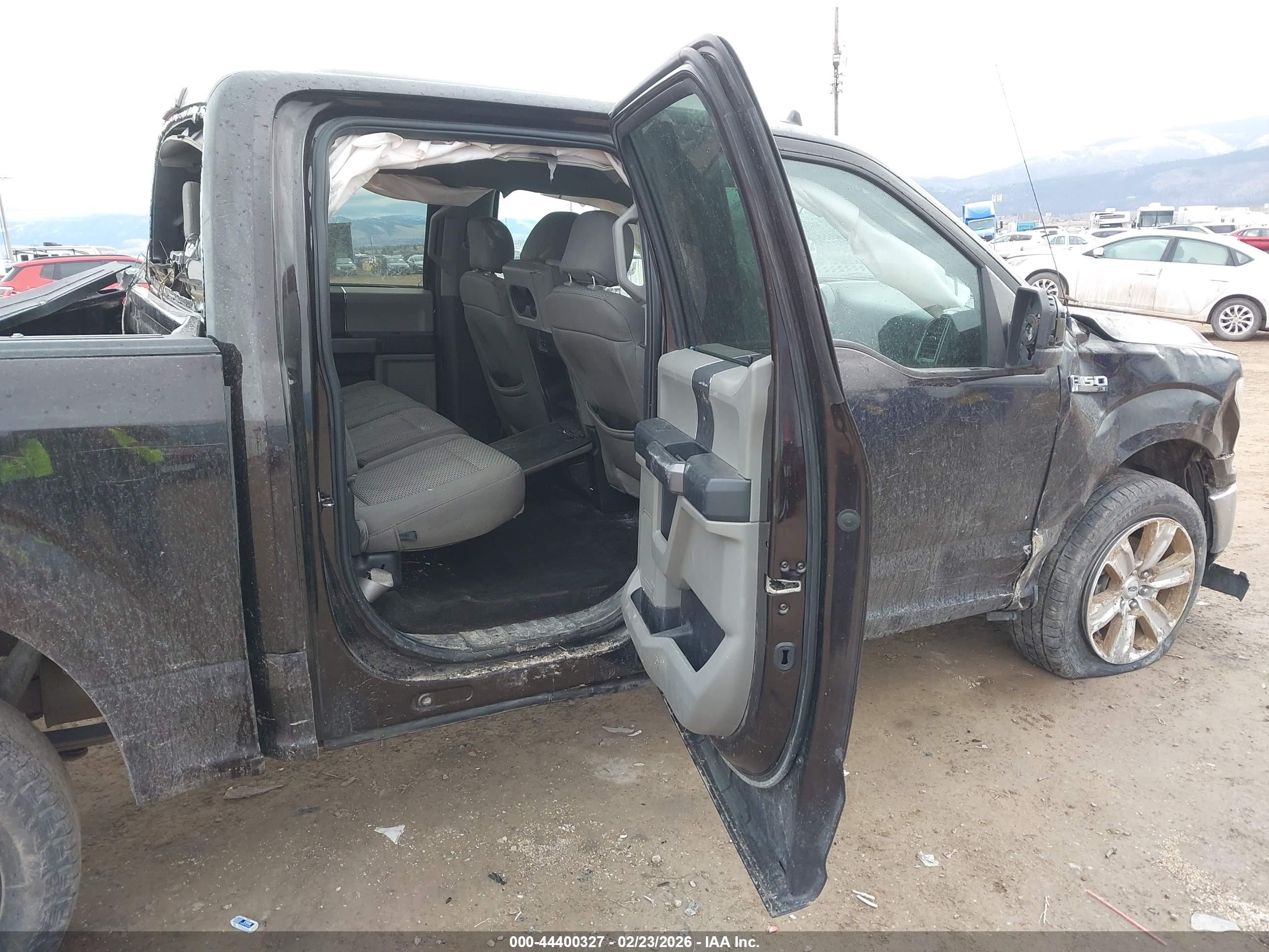 FORD F-150 image 8