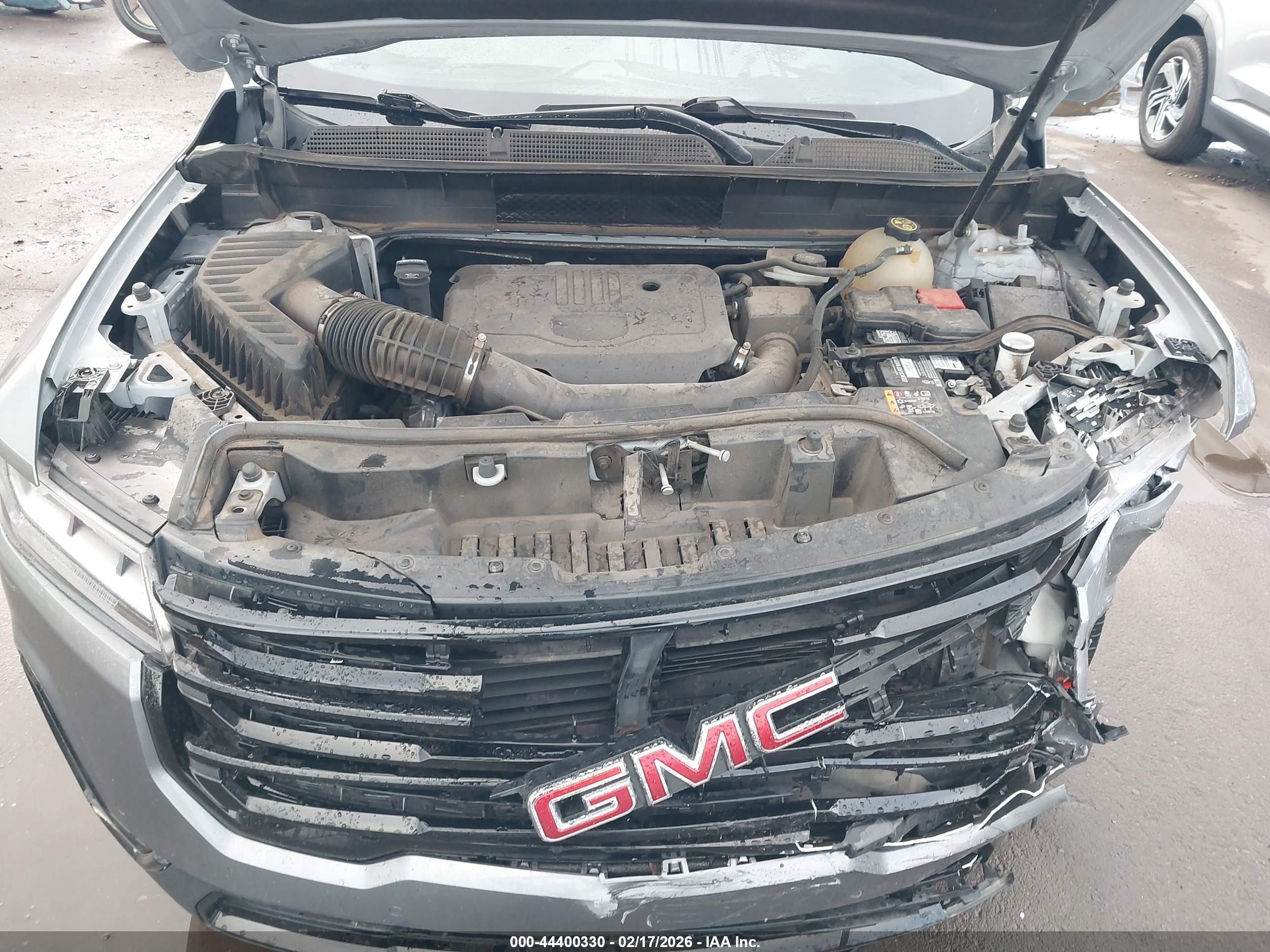 GMC ACADIA image 10