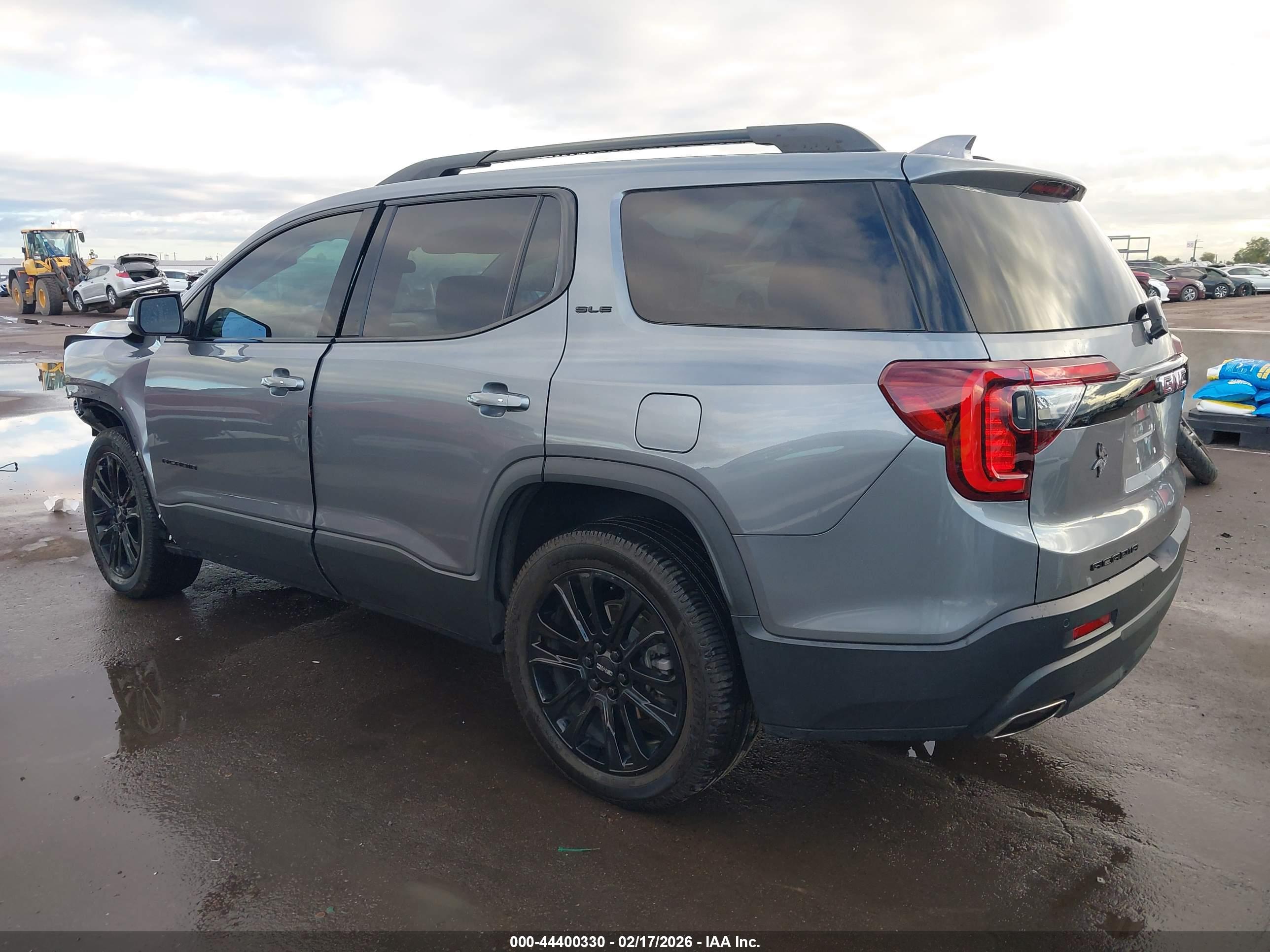 GMC ACADIA image 3