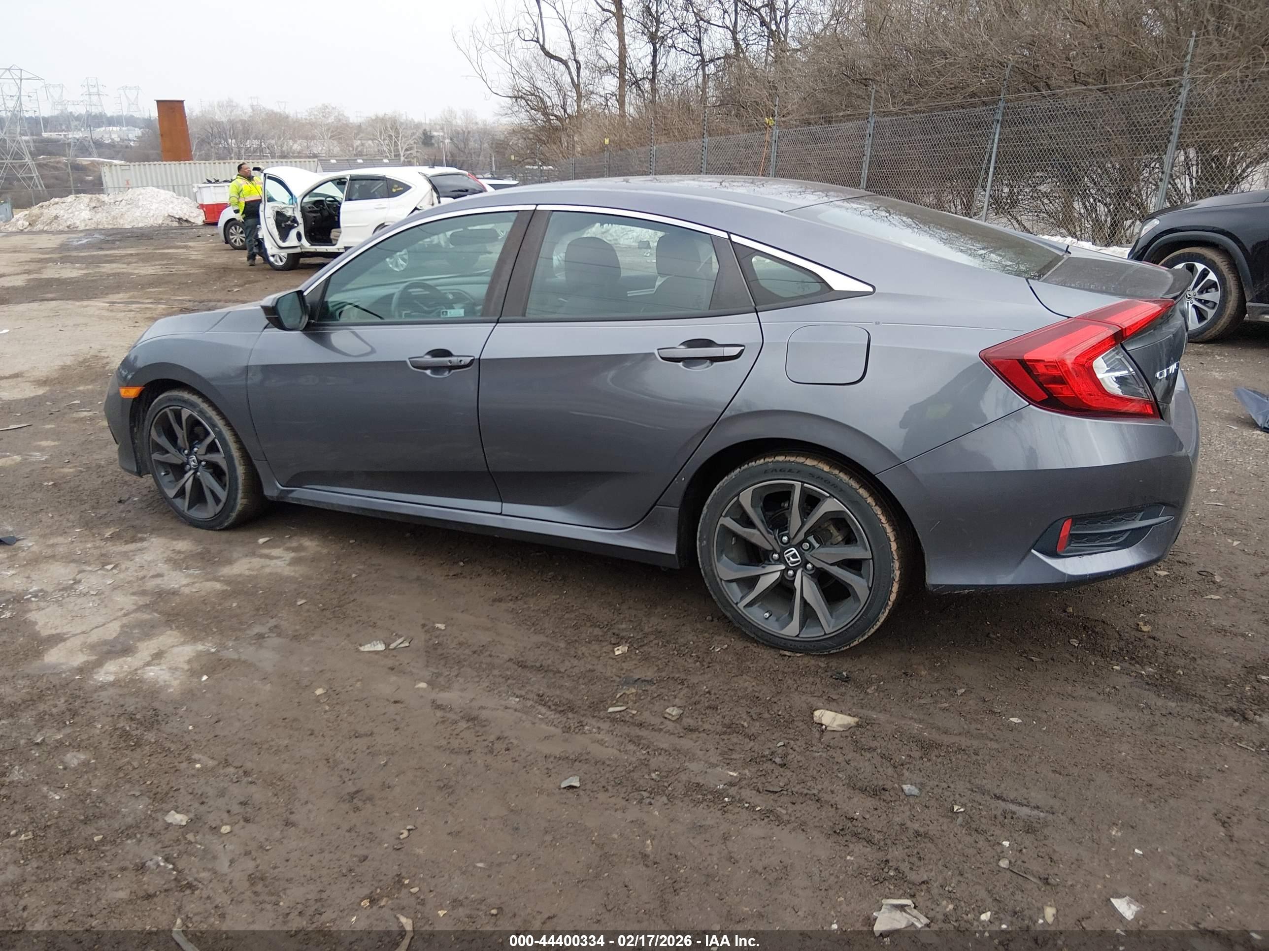 HONDA CIVIC image 3