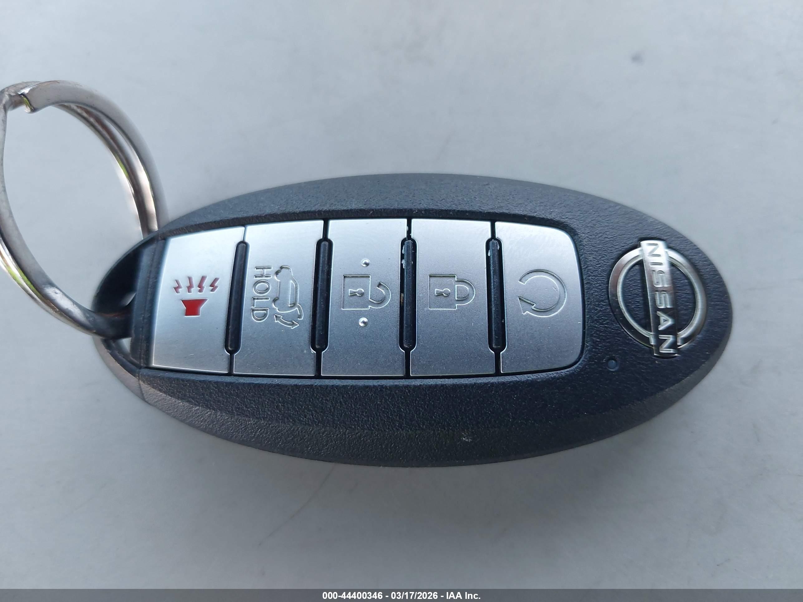 NISSAN ROGUE image 11