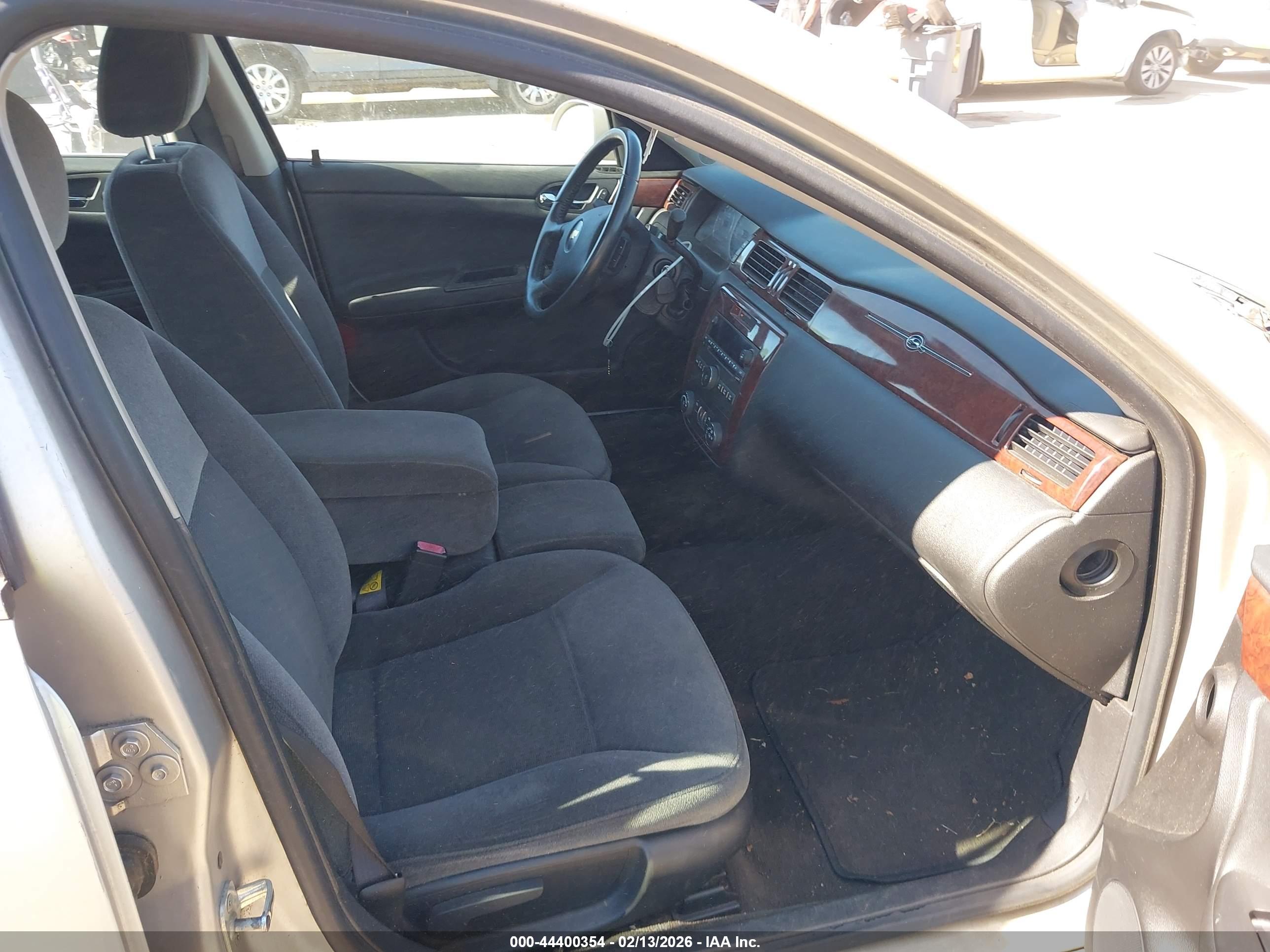 CHEVROLET IMPALA image 5
