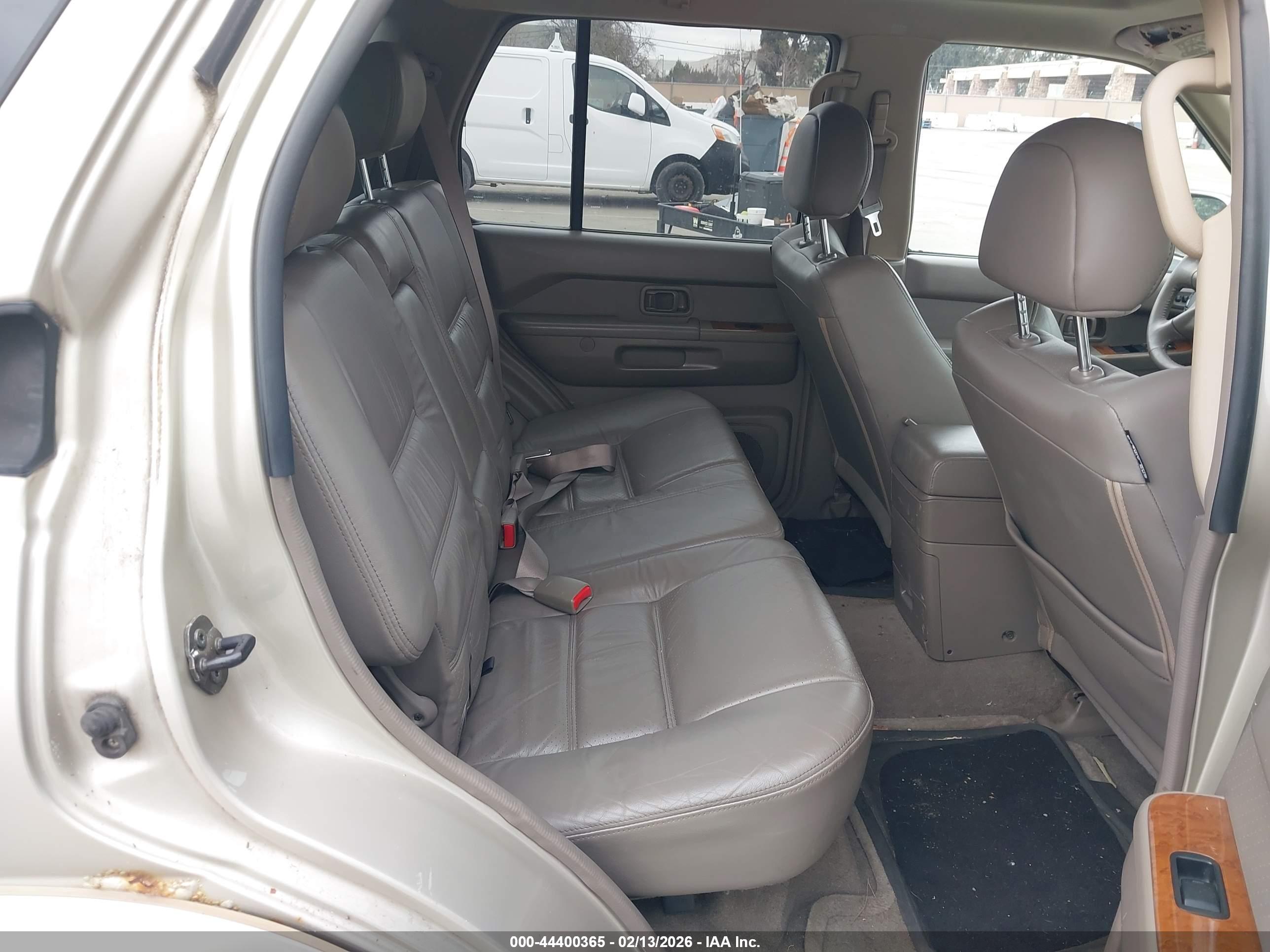 NISSAN PATHFINDER image 8