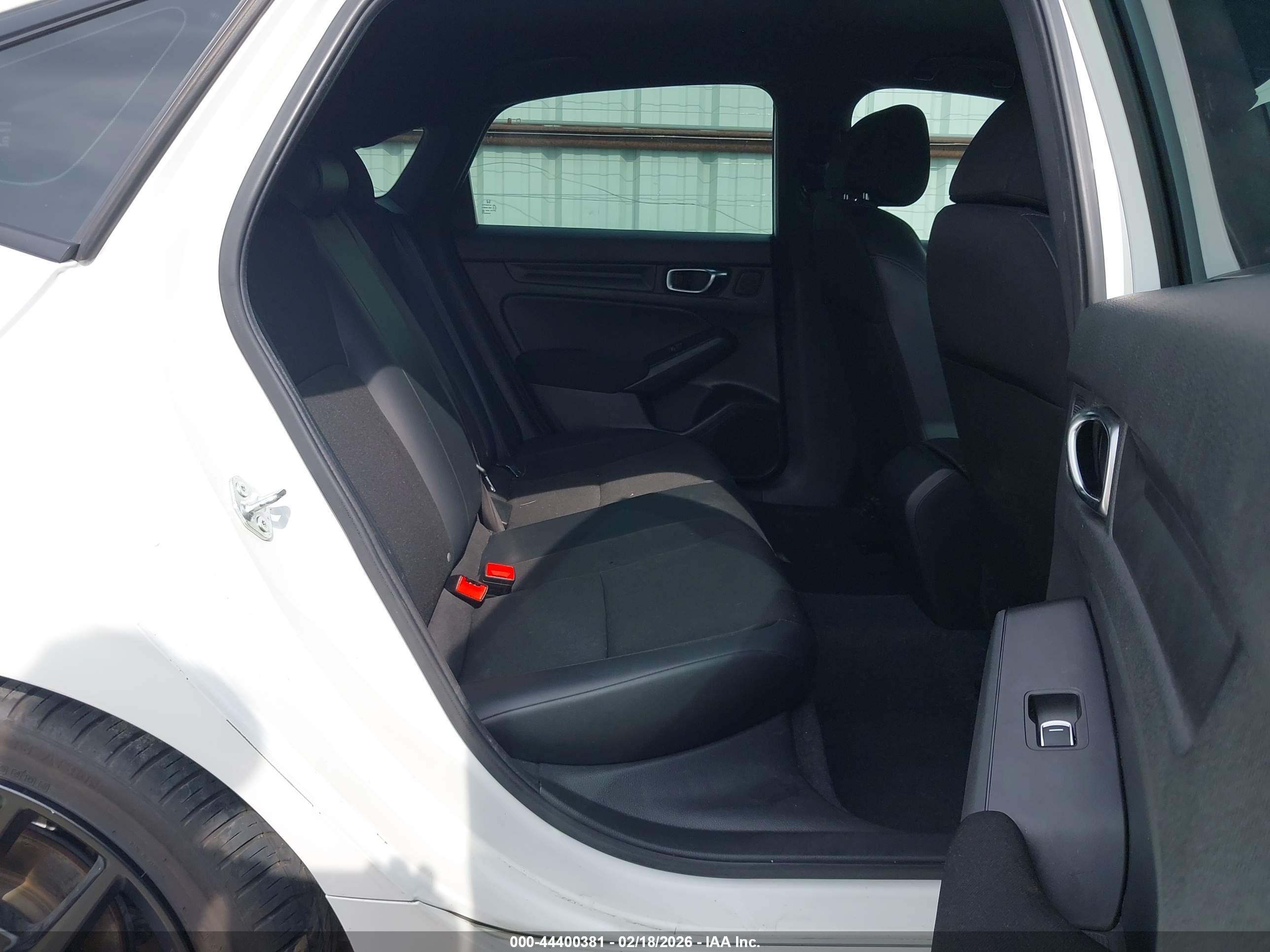 HONDA CIVIC image 8