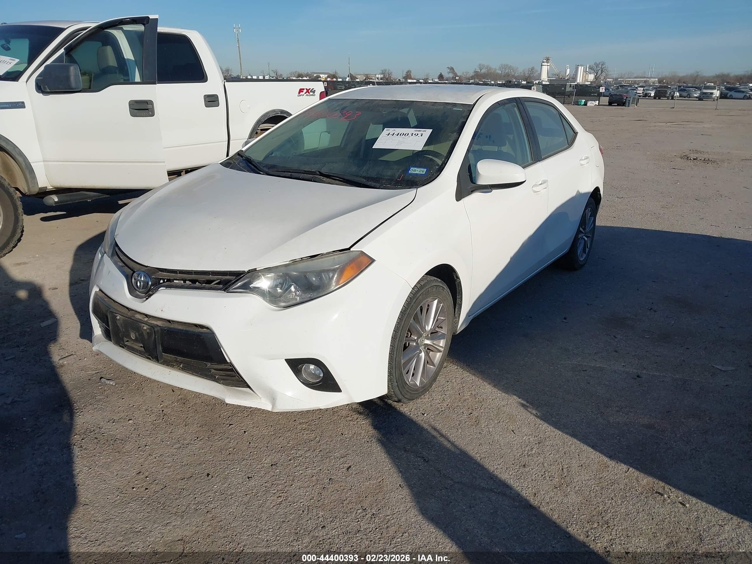 TOYOTA COROLLA image 2